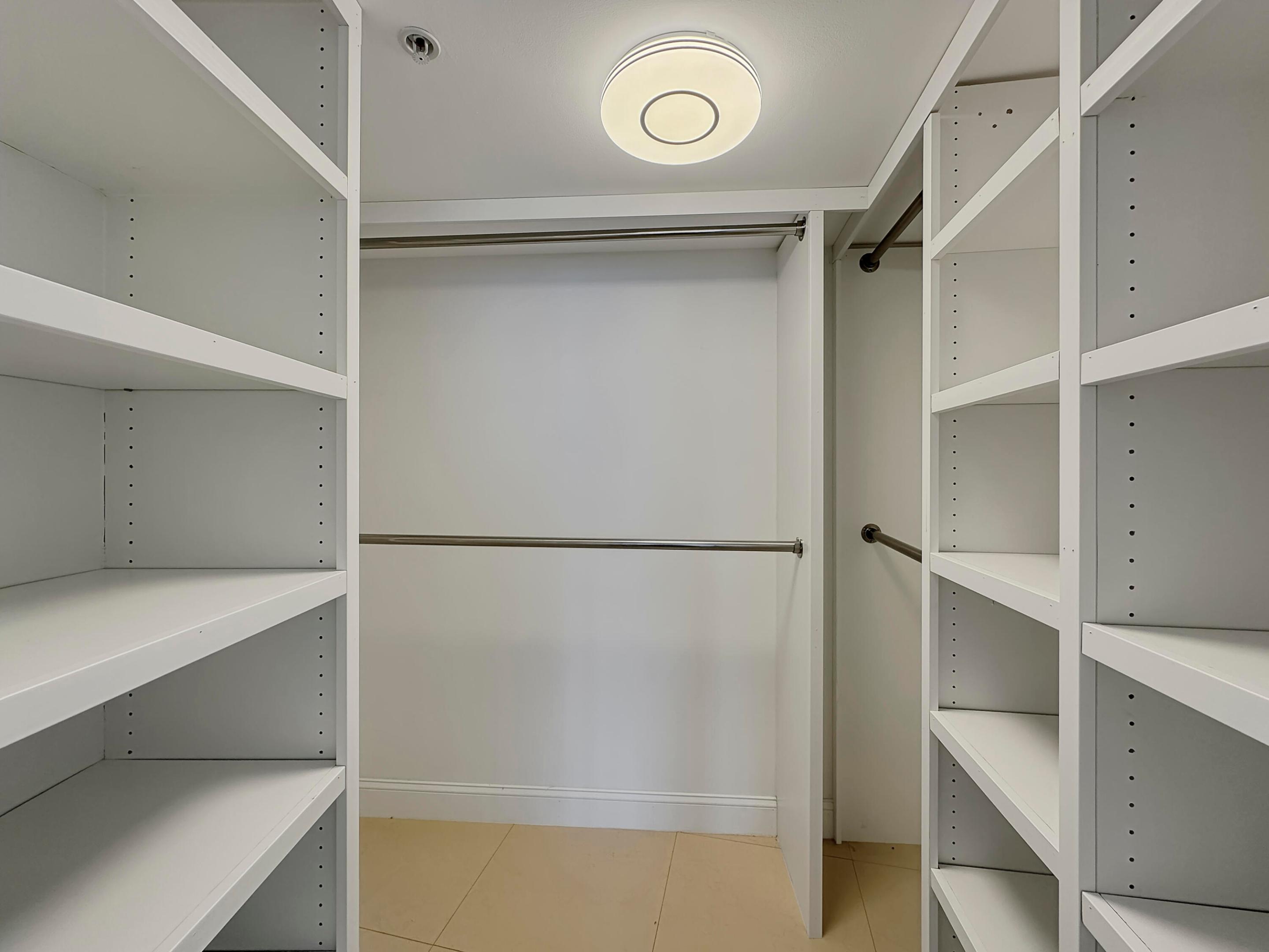 3000 N Ocean Drive 23 E Property Photo 13
