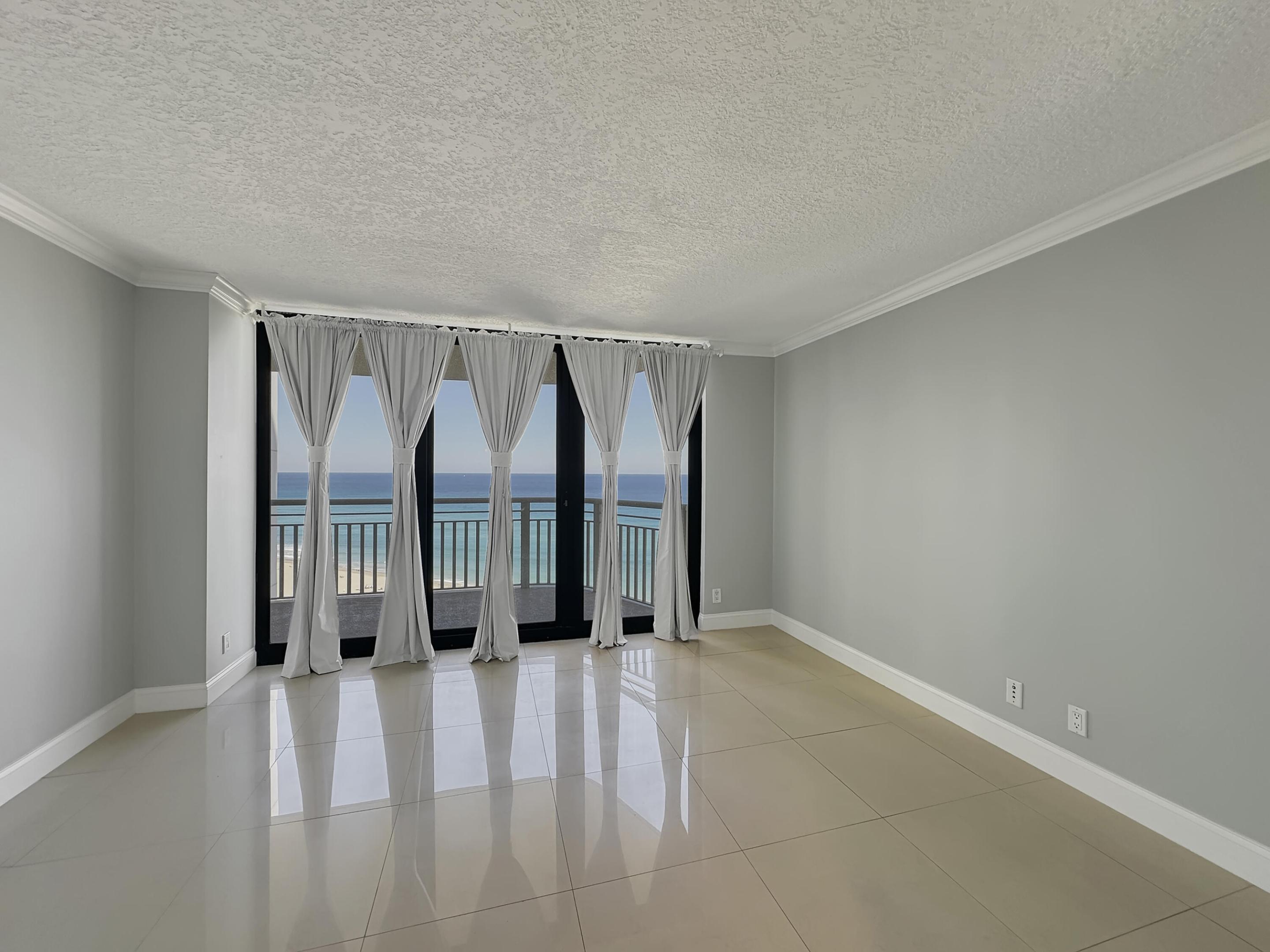 3000 N Ocean Drive 23 E Property Photo 14