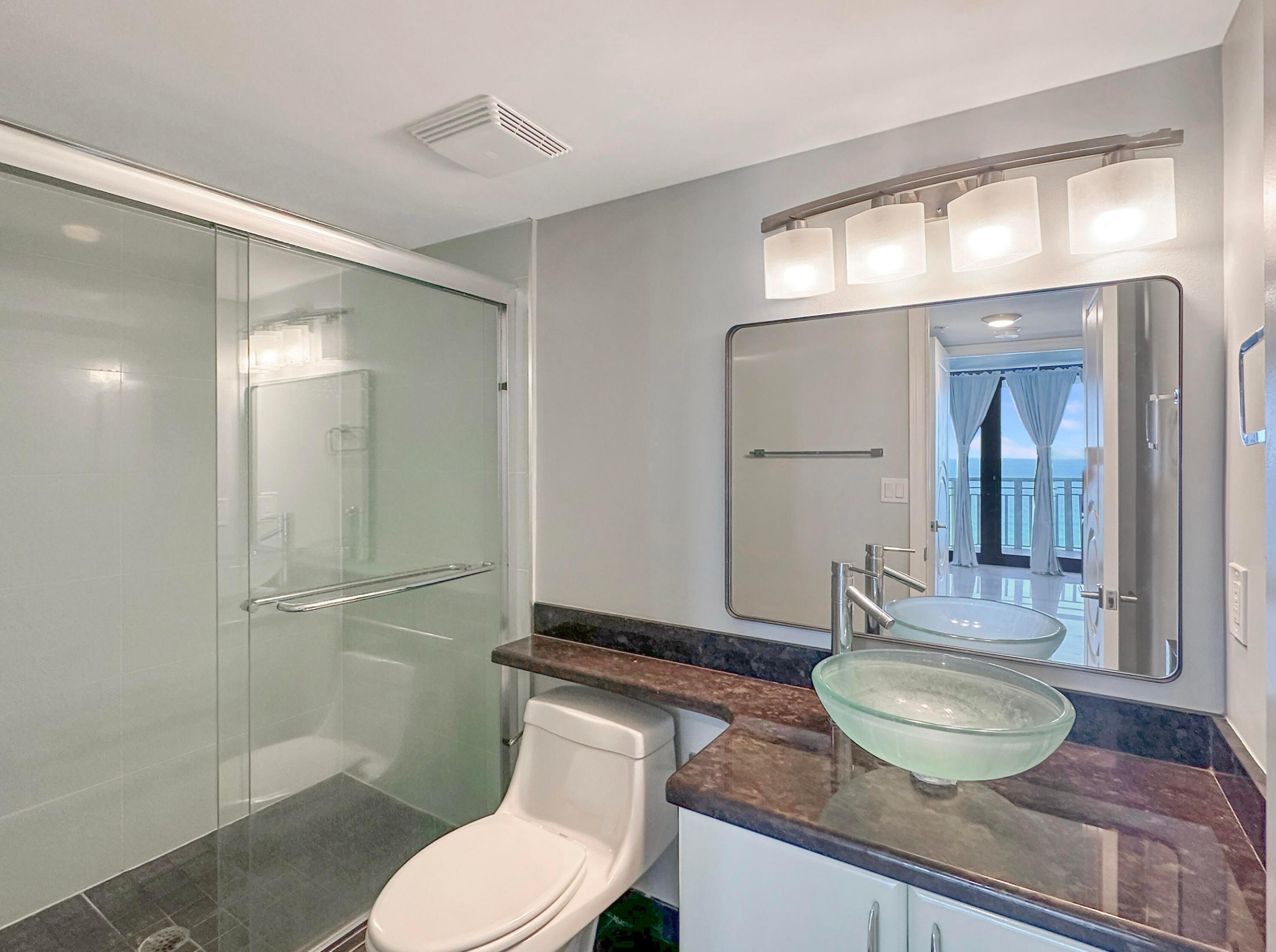3000 N Ocean Drive 23 E Property Photo 15
