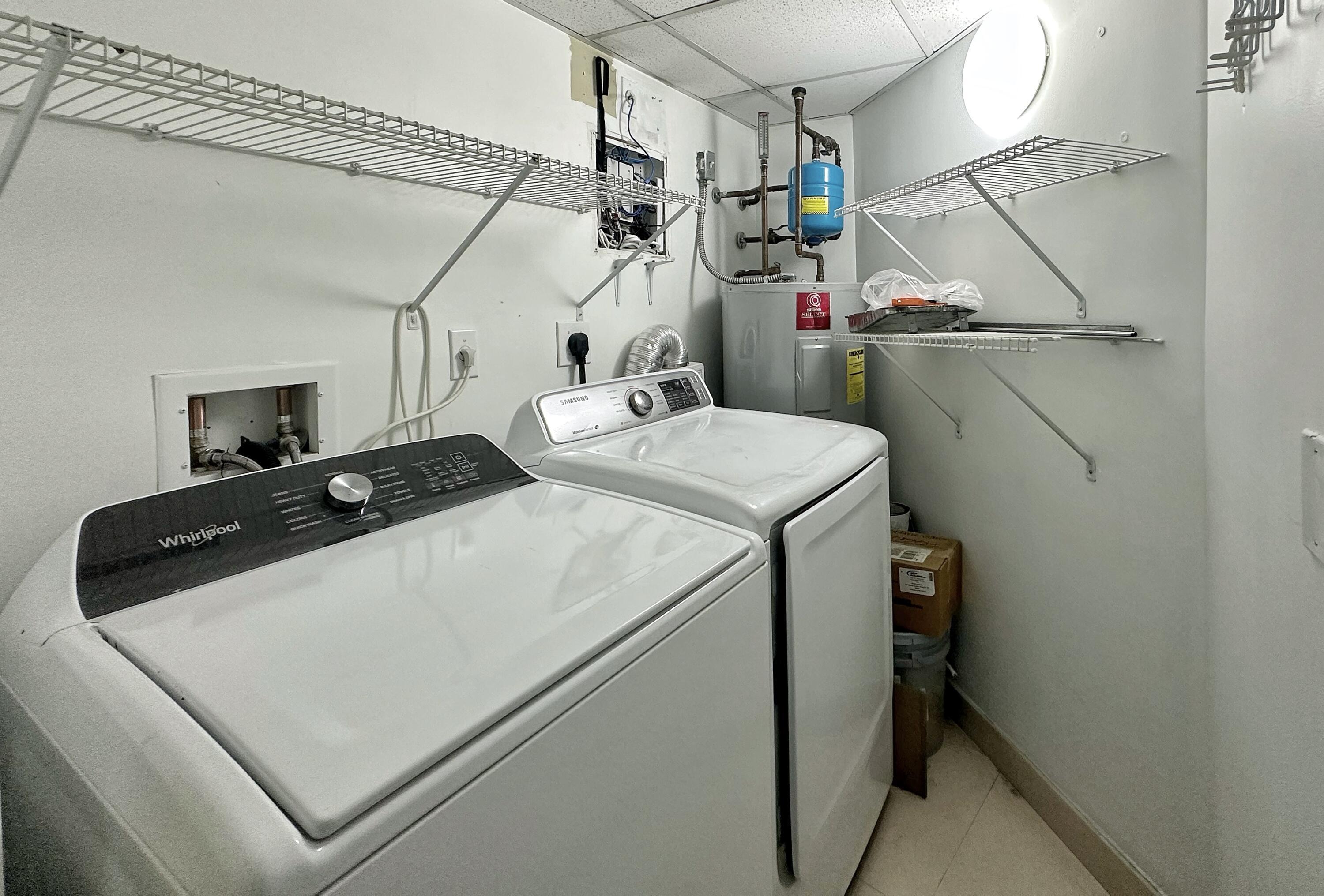 3000 N Ocean Drive 23 E Property Photo 17