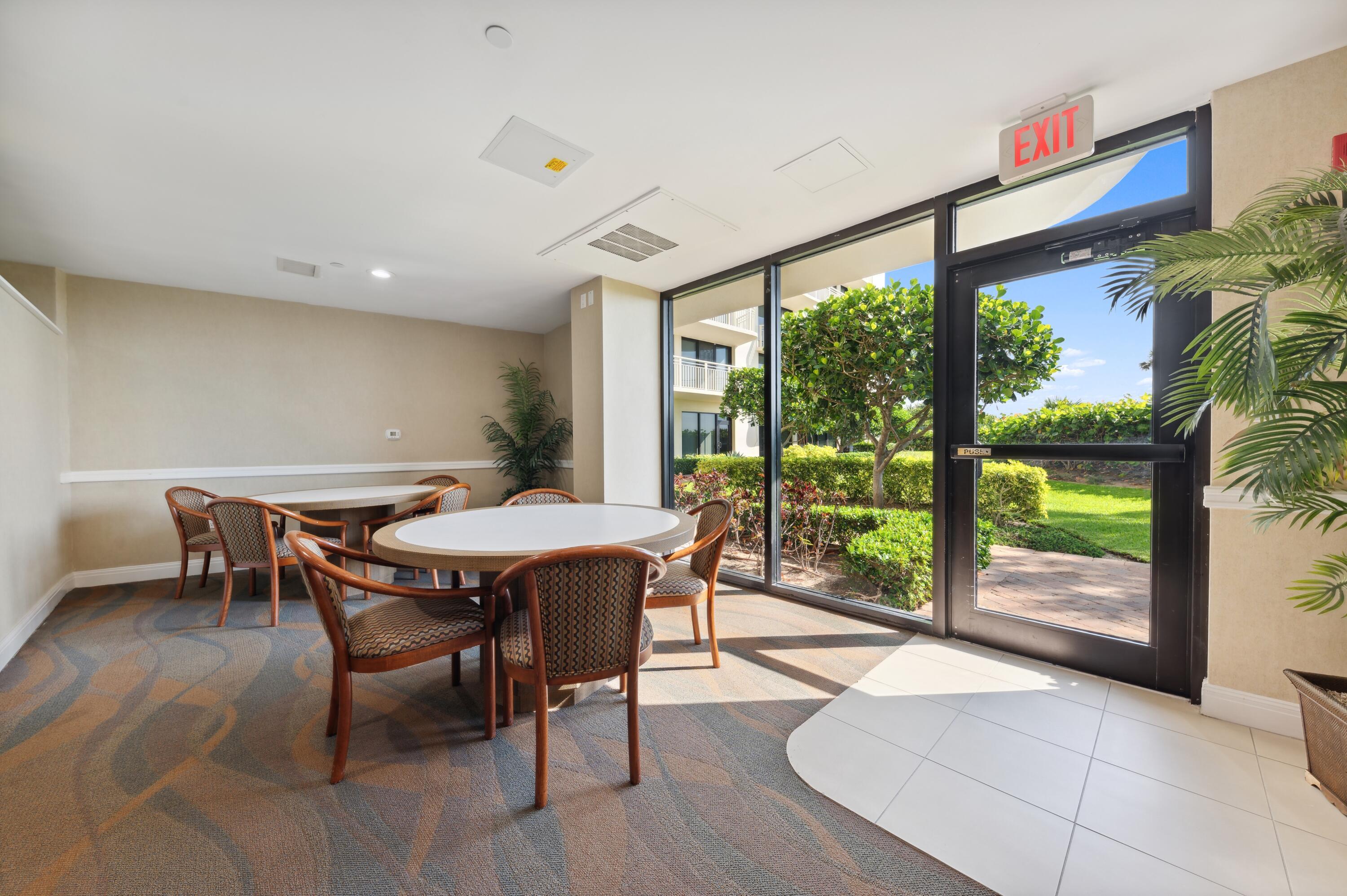 3000 N Ocean Drive 23 E Property Photo 26