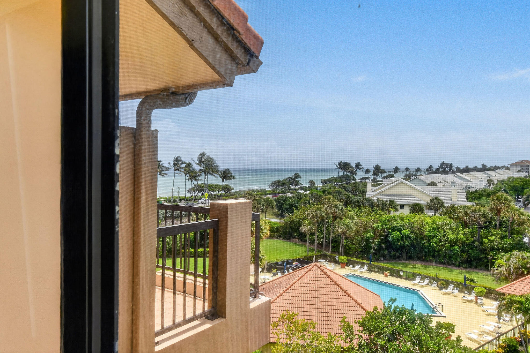 101 Ocean Bluffs Boulevard 504 Property Photo 25