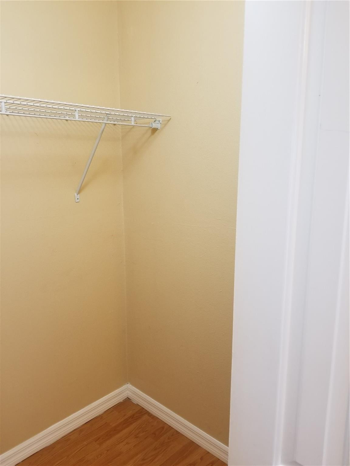 4917 Washington Street Property Photo 8