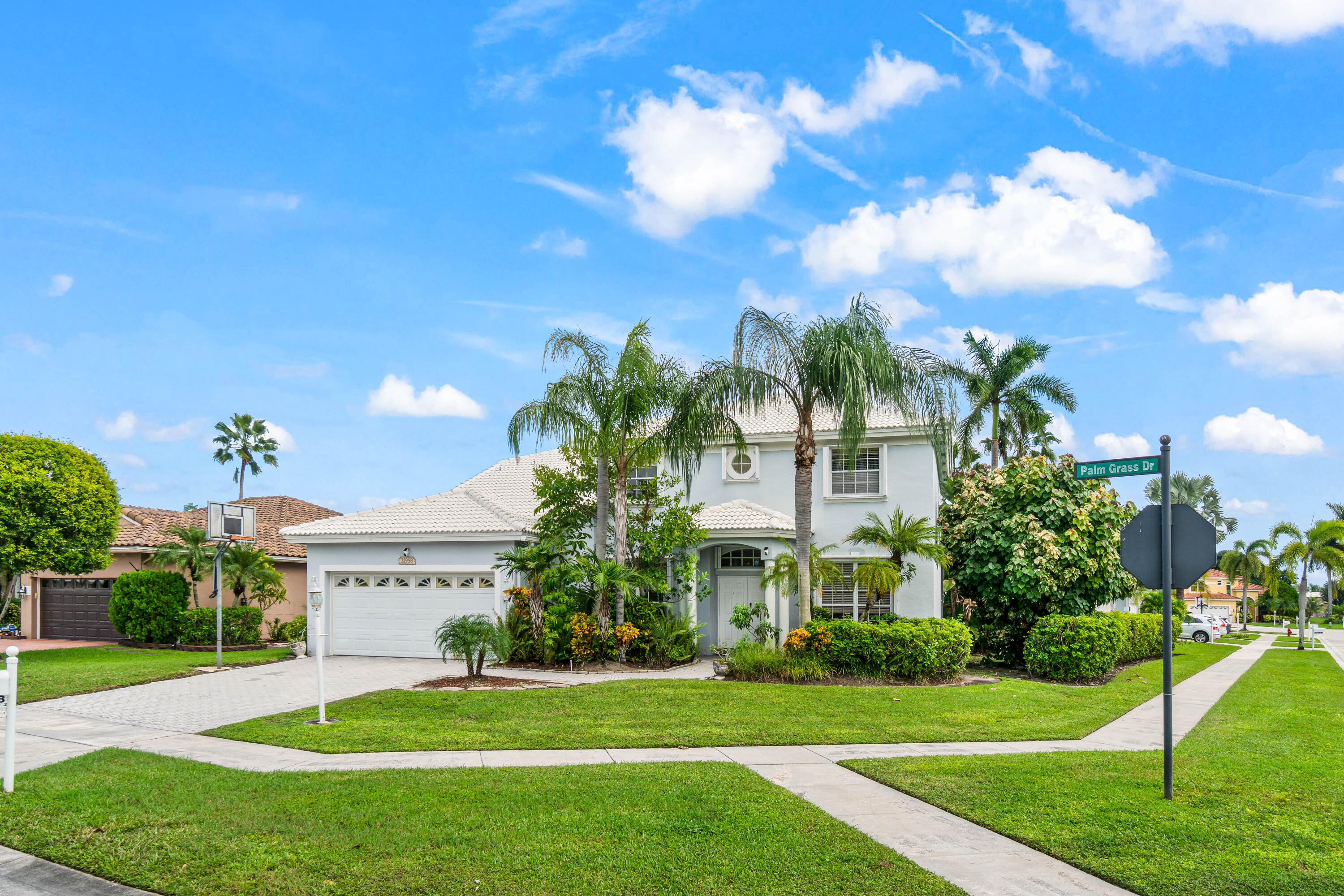 21958 Palm Grass Drive Property Photo 4