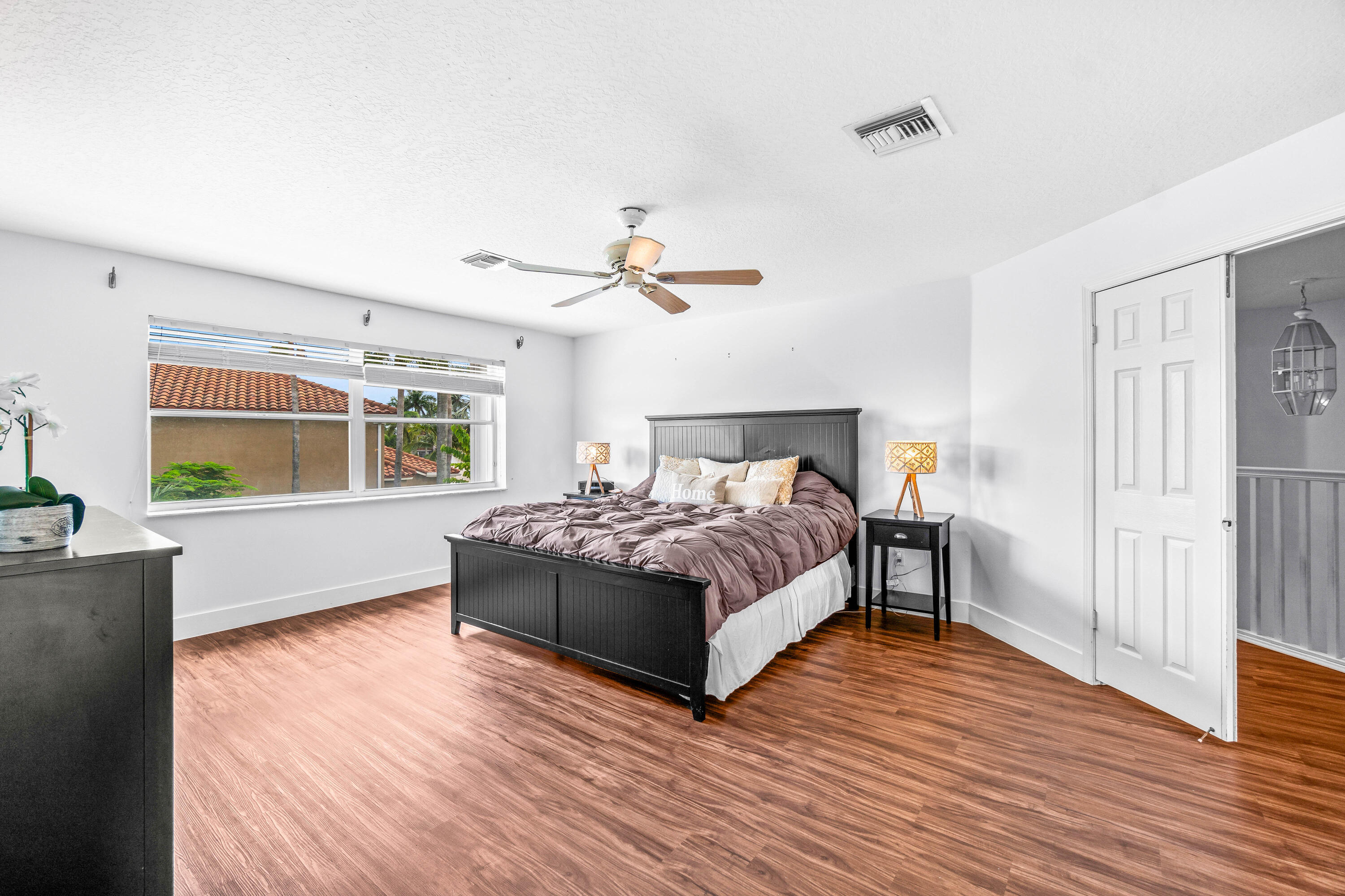 21958 Palm Grass Drive Property Photo 17