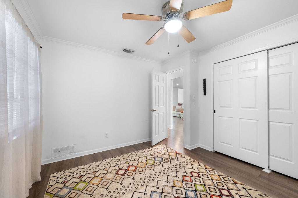 5068 Se Major Way Property Photo 45