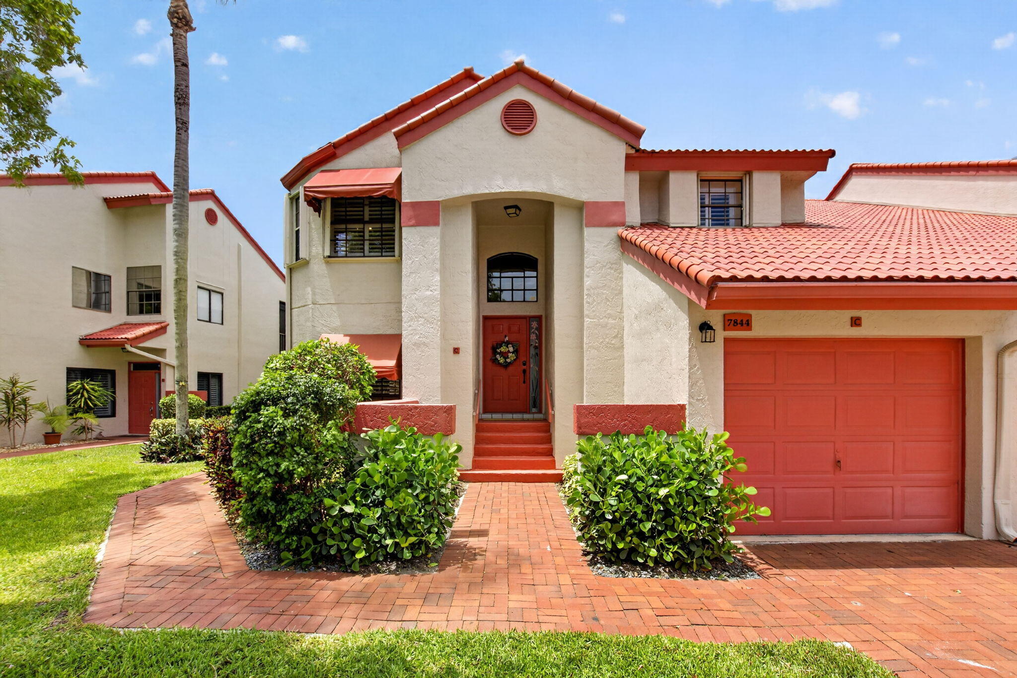 7844 Lexington Club Boulevard C Property Photo 1
