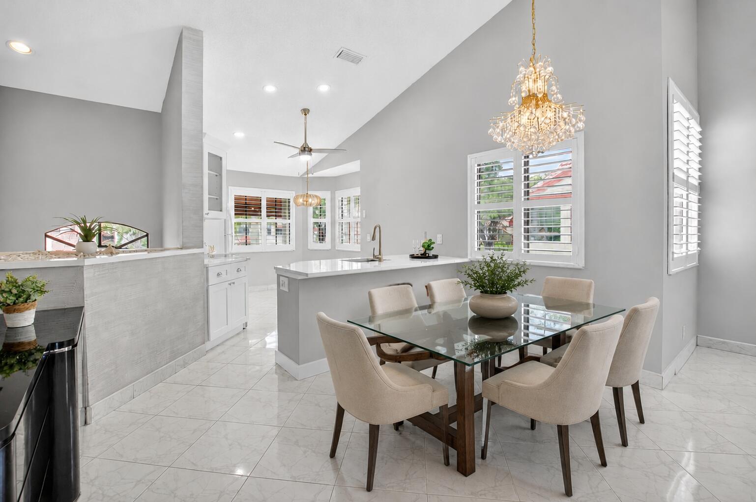 7844 Lexington Club Boulevard C Property Photo 5