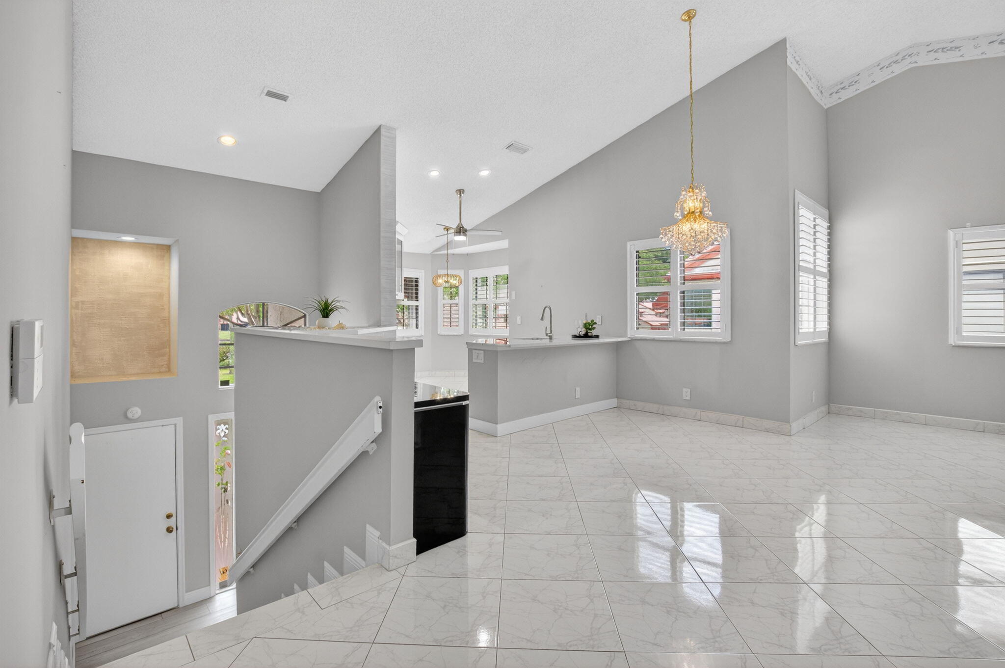 7844 Lexington Club Boulevard C Property Photo 6
