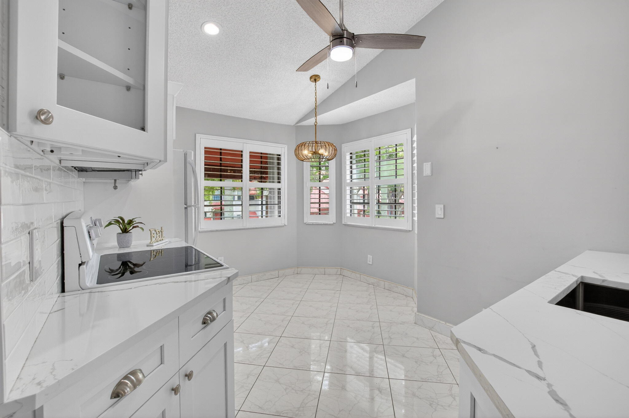7844 Lexington Club Boulevard C Property Photo 8