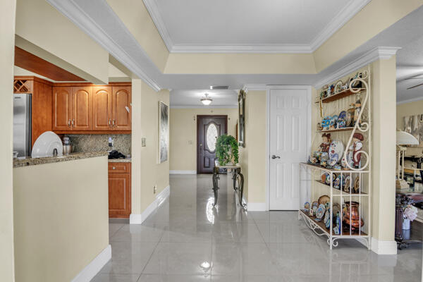 6431 Olde Moat Way Property Photo 17