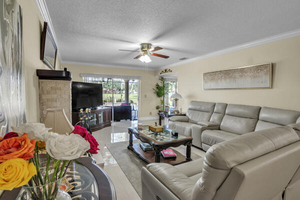 6431 Olde Moat Way Property Photo 19