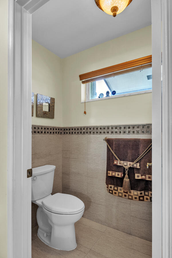 6431 Olde Moat Way Property Photo 20