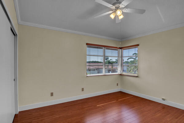 6431 Olde Moat Way Property Photo 34