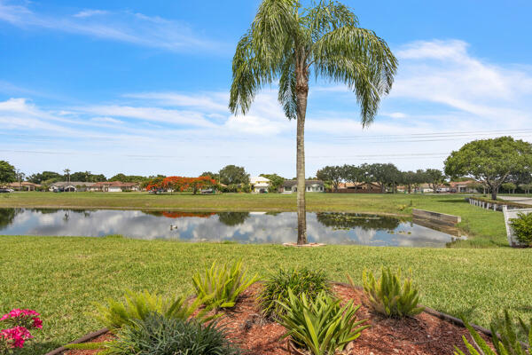 6431 Olde Moat Way Property Photo 47