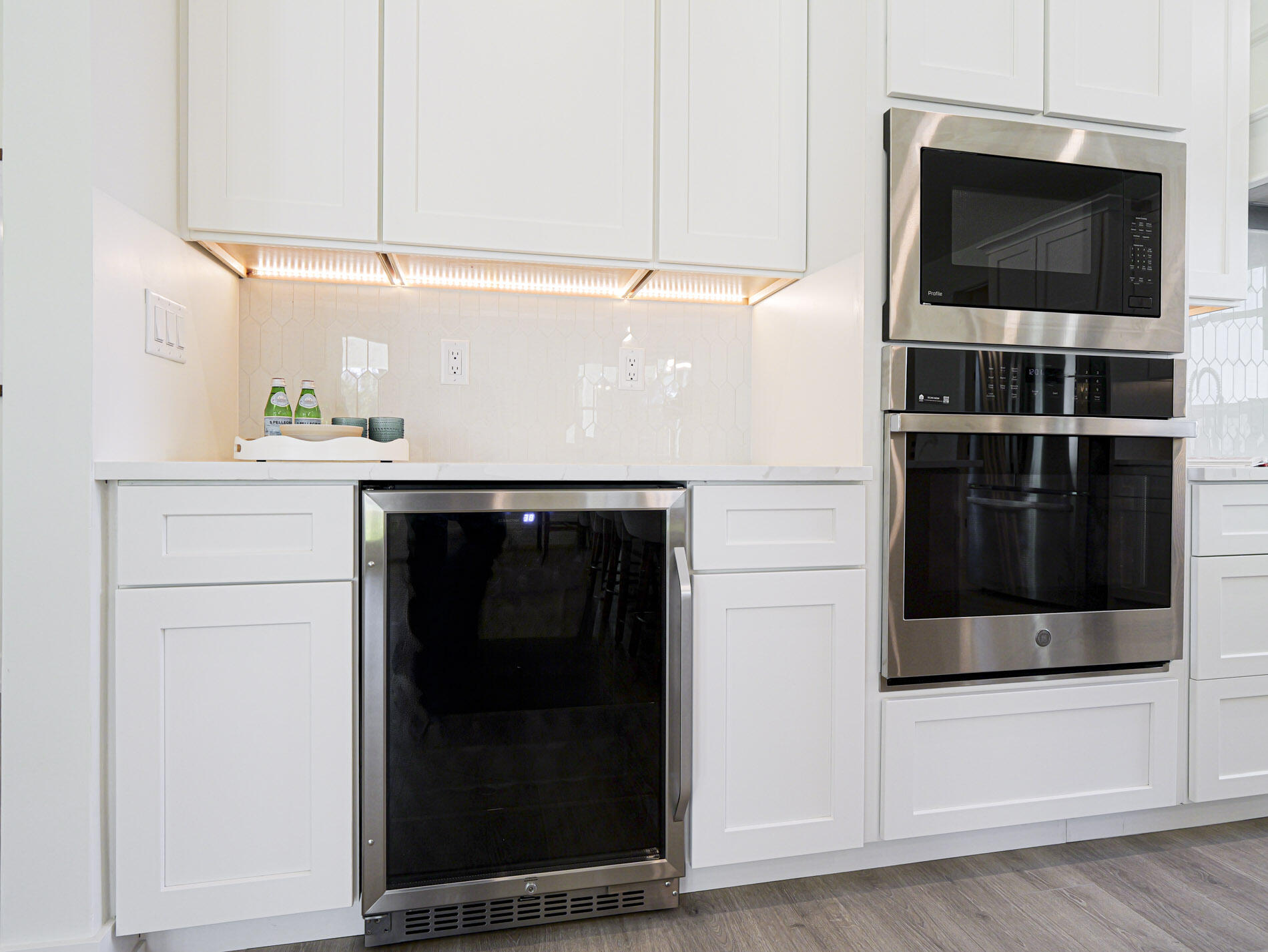 10631 Lighter Wood Lane Property Photo 3