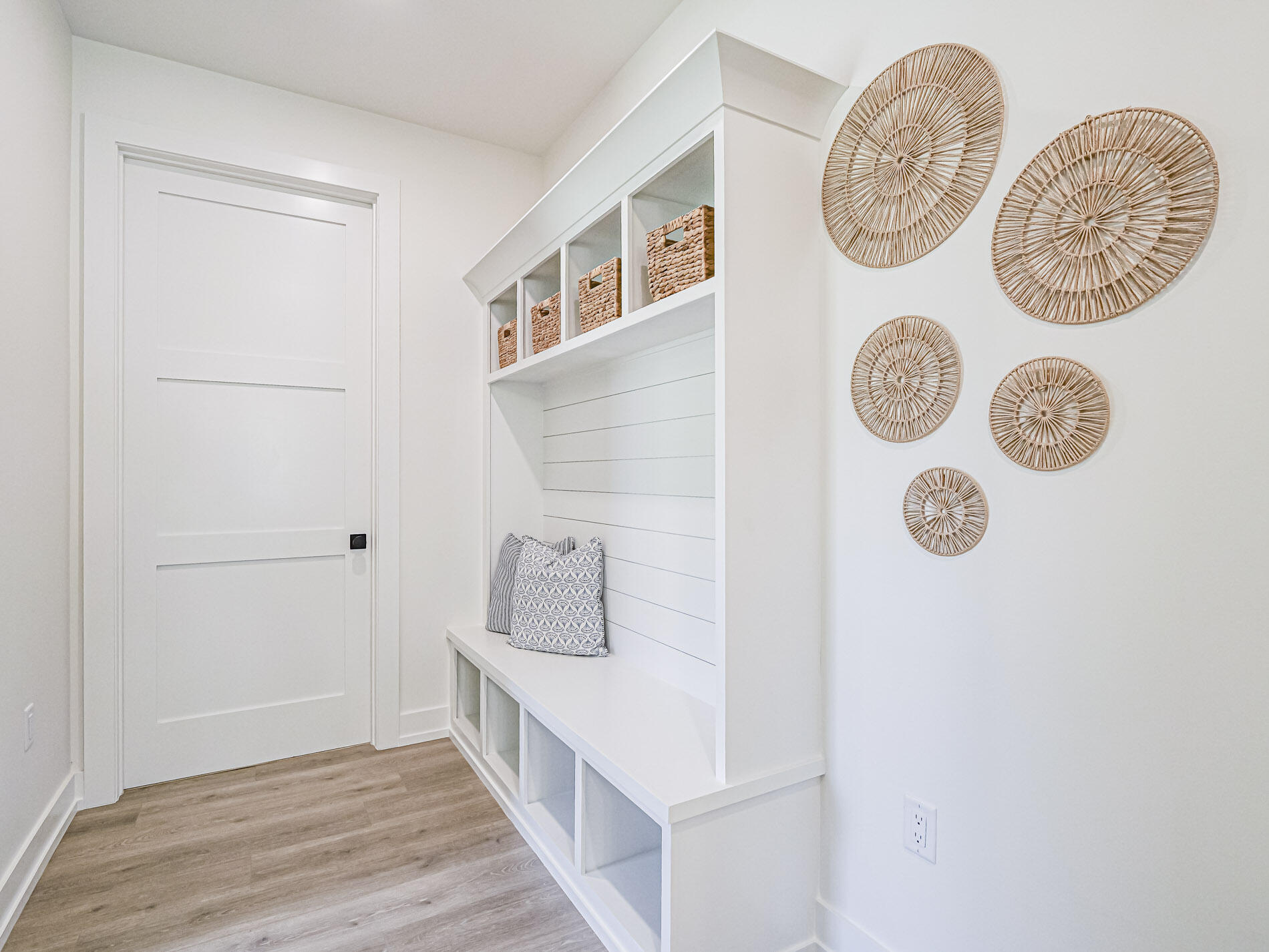 10631 Lighter Wood Lane Property Photo 14