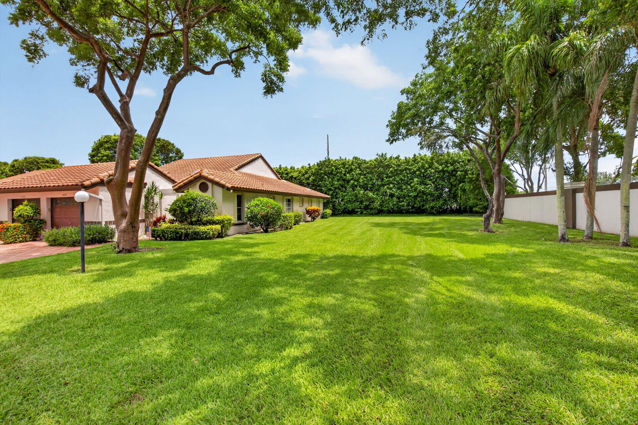 6082 Waldwick Circle Property Photo 3