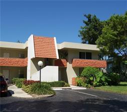 907 Cypress Terrace 201 Property Photo 2