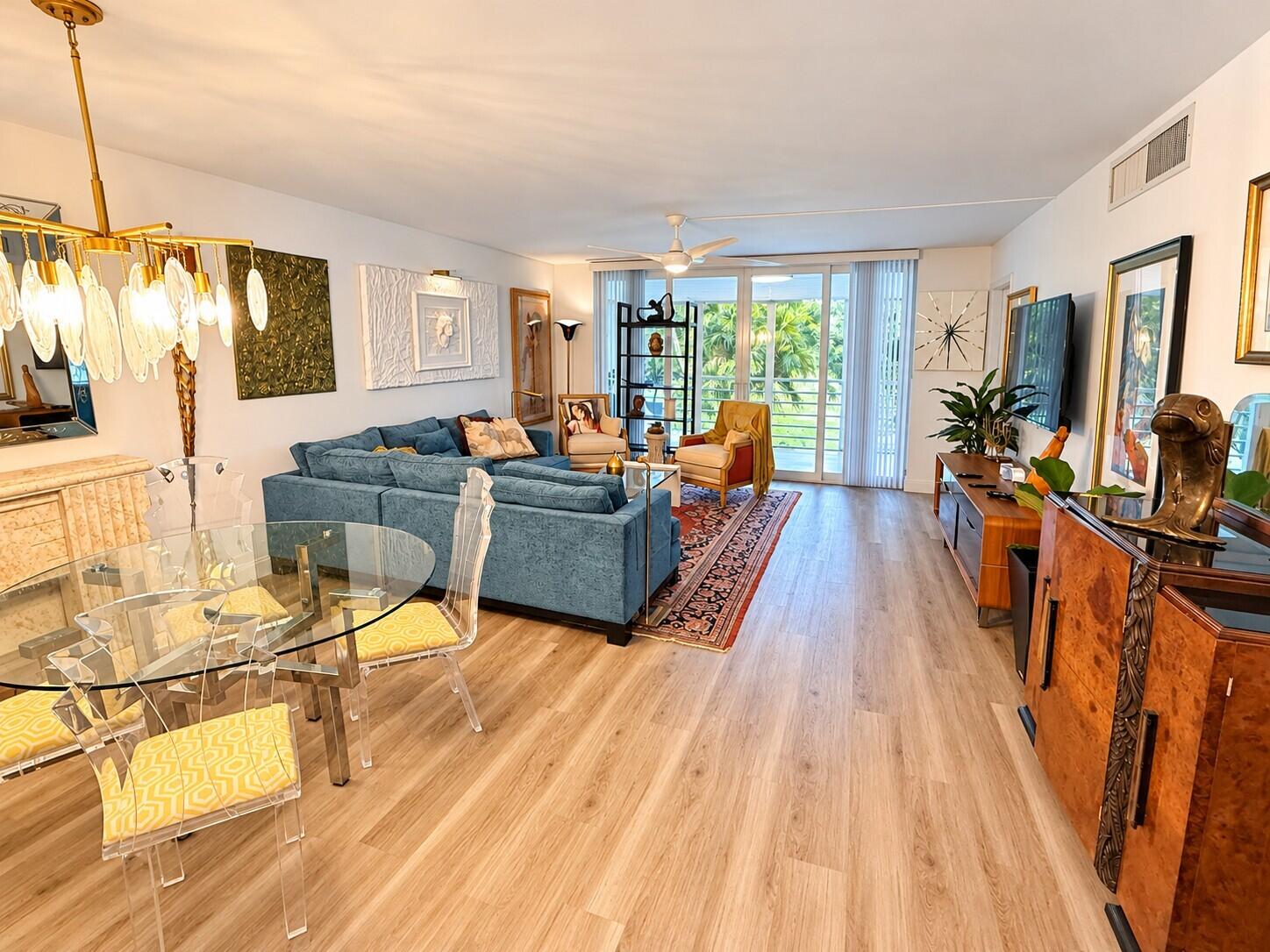 907 Cypress Terrace 201 Property Photo 4