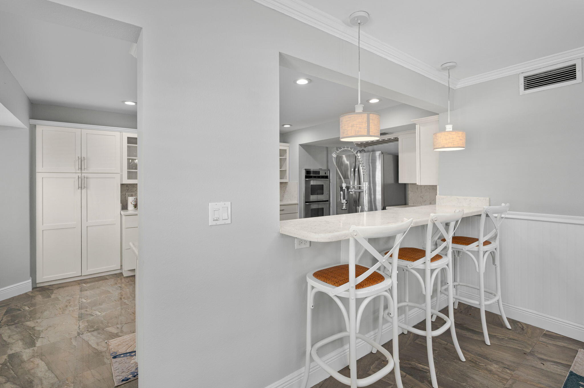 121 Queen Eugenia Court Property Photo 13