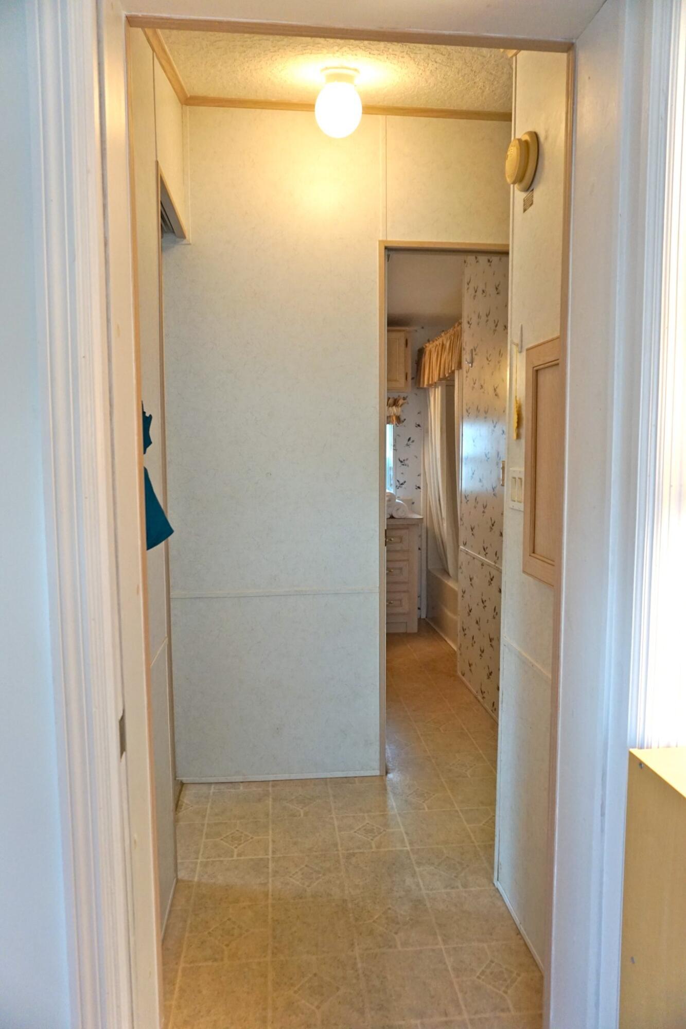 10725 S Ocean Drive 265 Property Photo 22