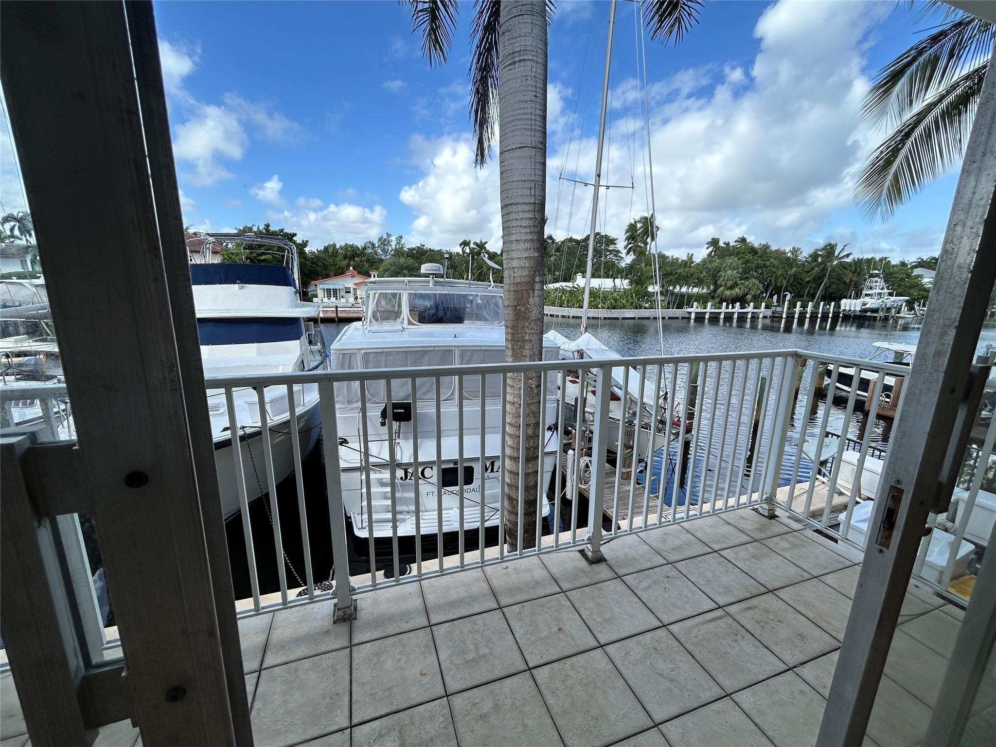 77 Hendricks Isle 10 Property Photo 20