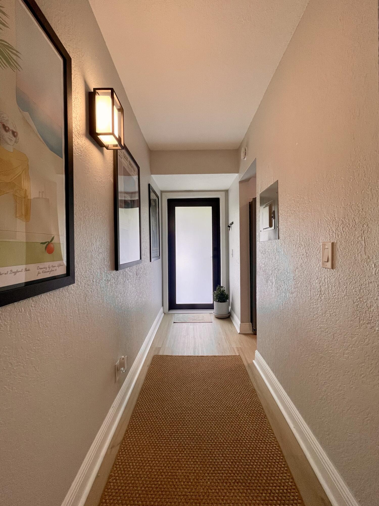 1930 Sw 28th Street 101 Property Photo 6