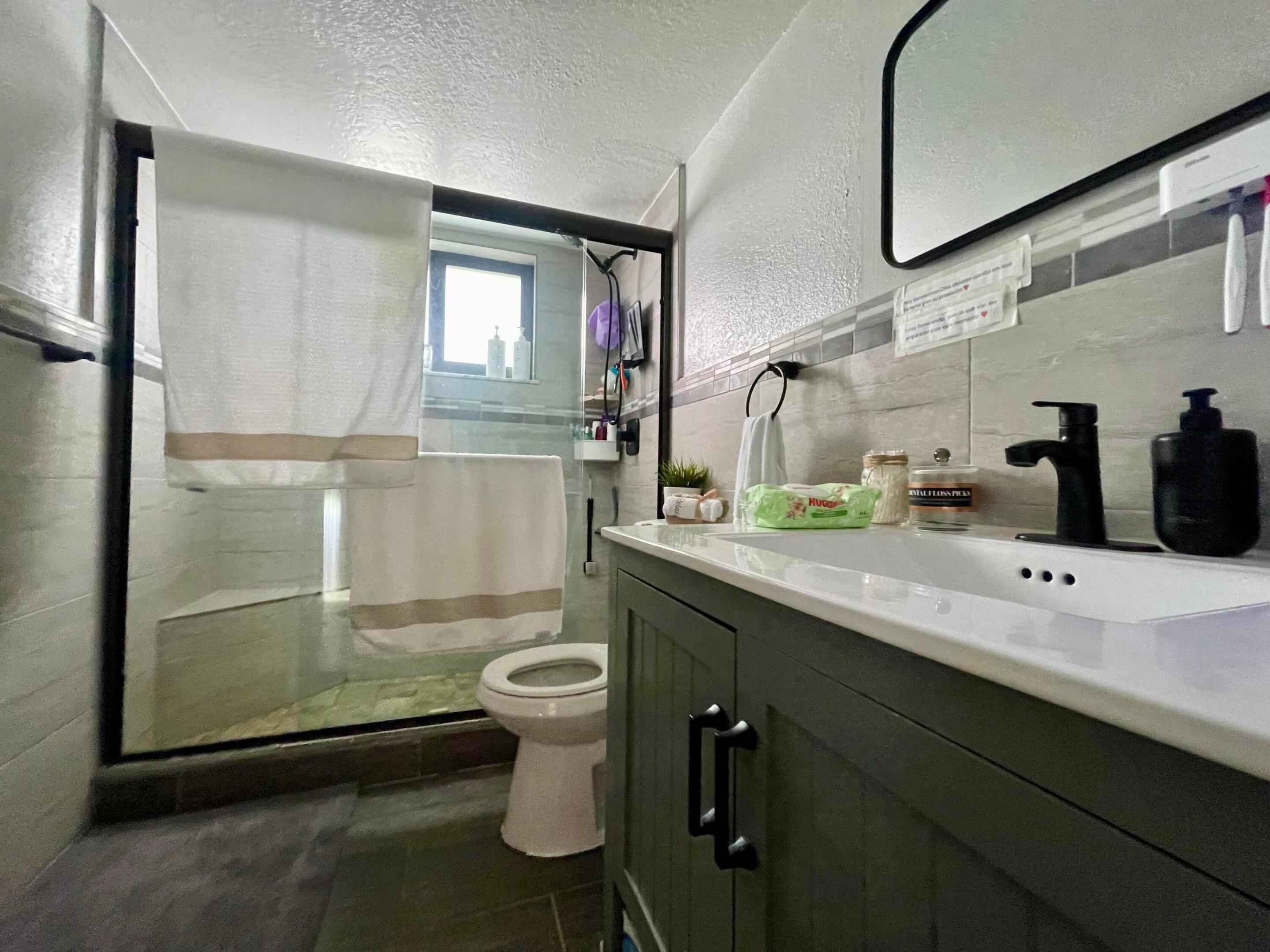 1930 Sw 28th Street 101 Property Photo 16