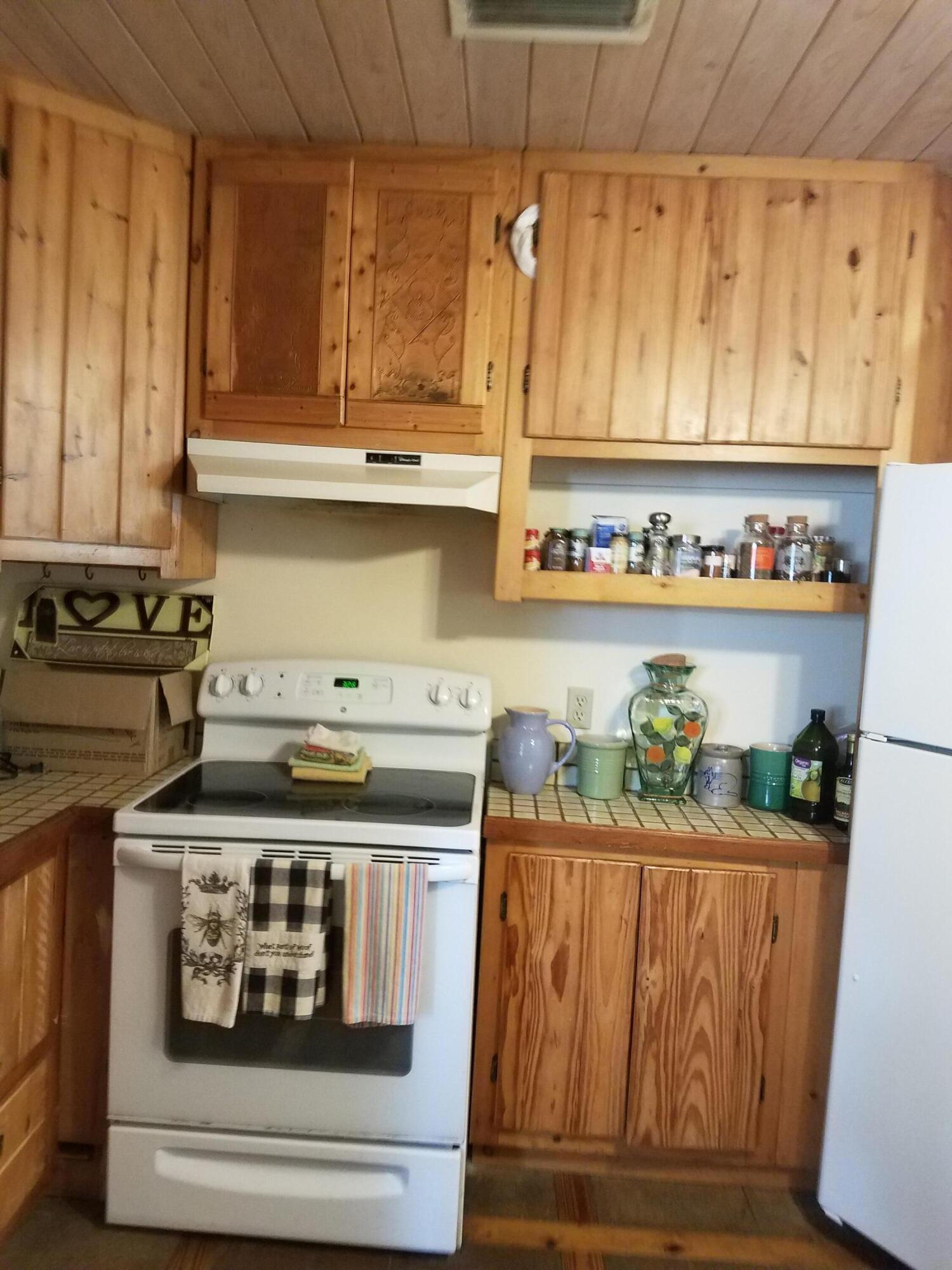 1588 Cr 652a Property Photo 18