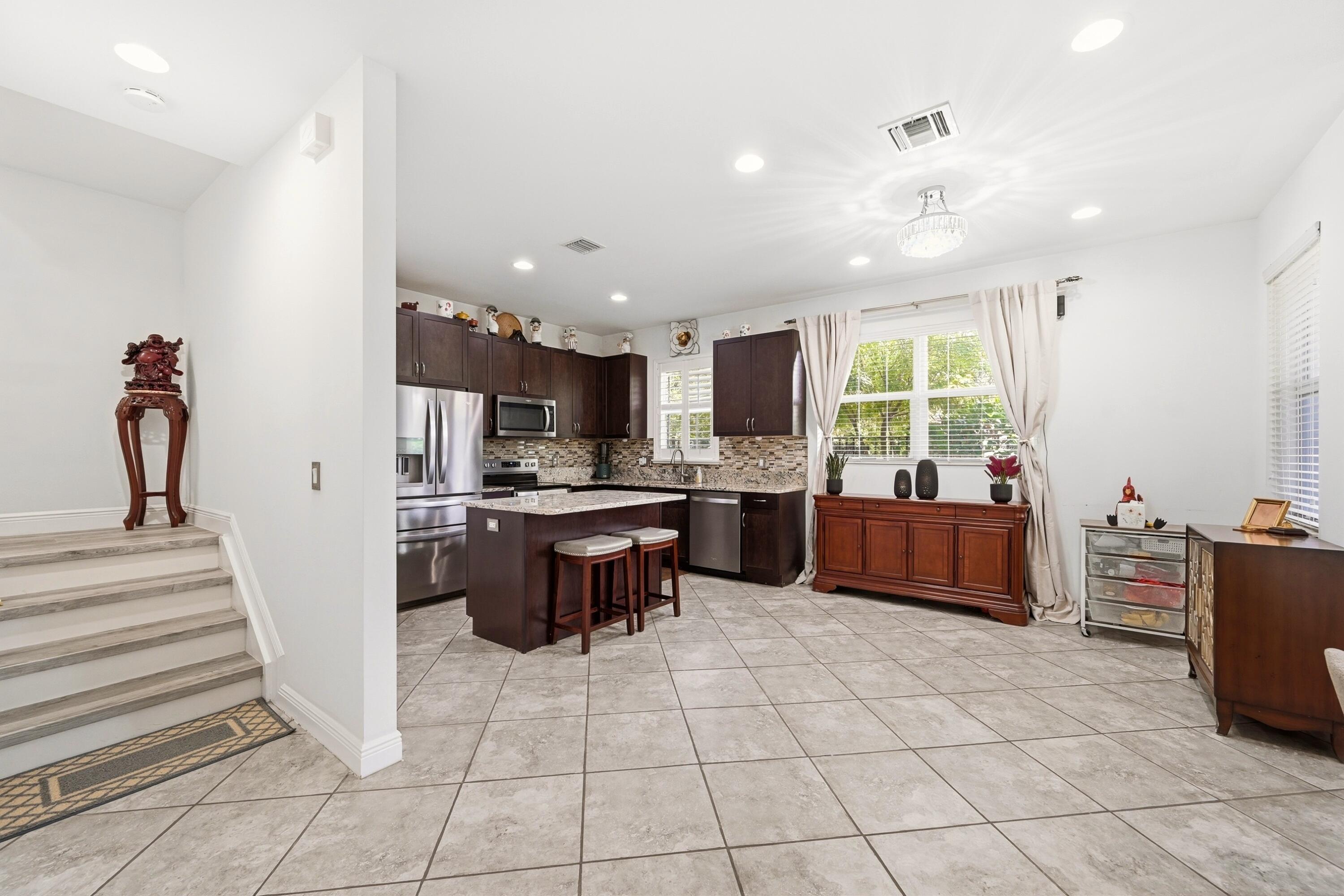 6993 Pines Circle Property Photo 14