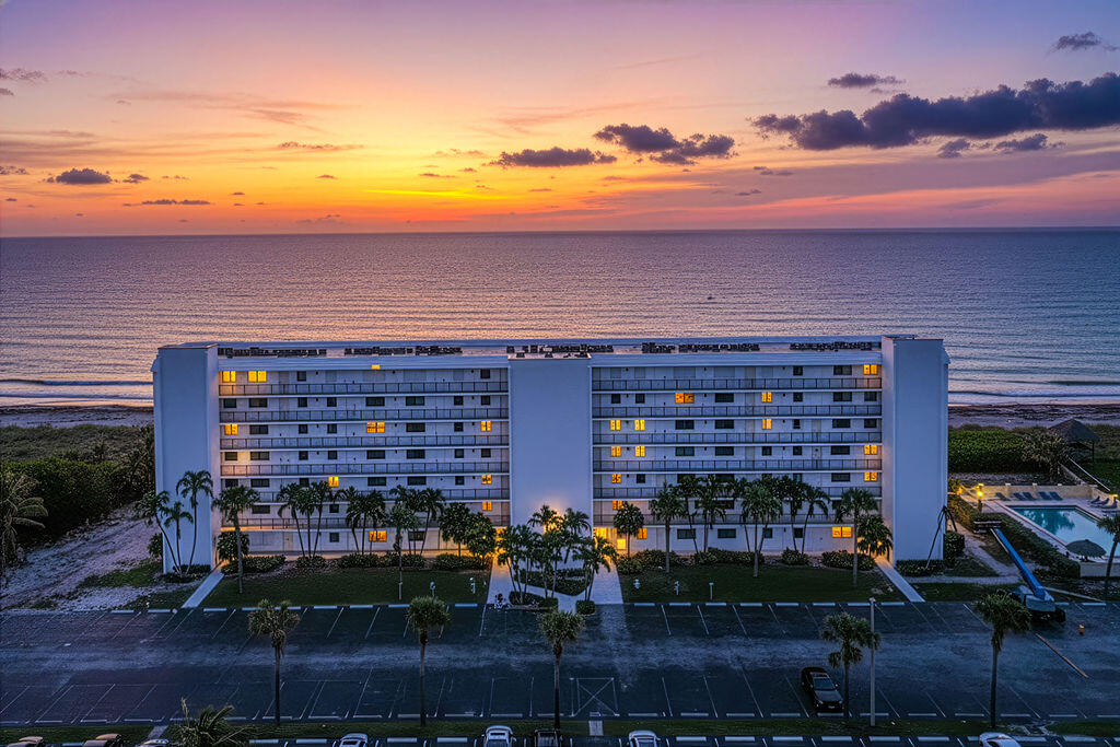 10102 S Ocean Drive 204a Property Photo 1