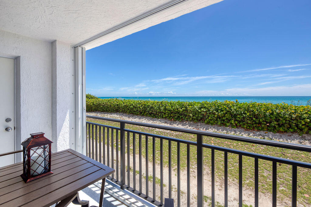 10102 S Ocean Drive 204a Property Photo 5