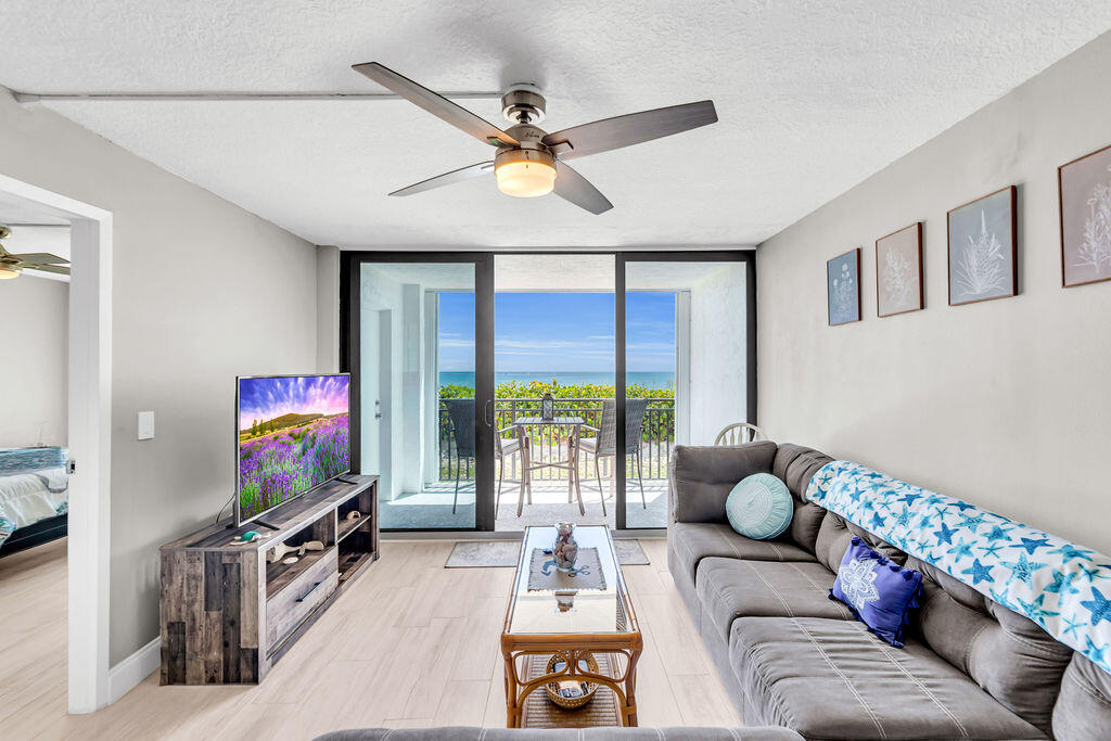 10102 S Ocean Drive 204a Property Photo 14