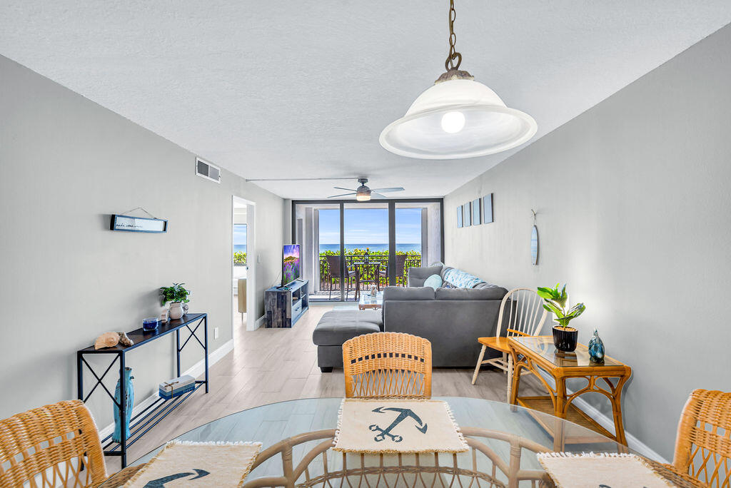10102 S Ocean Drive 204a Property Photo 16