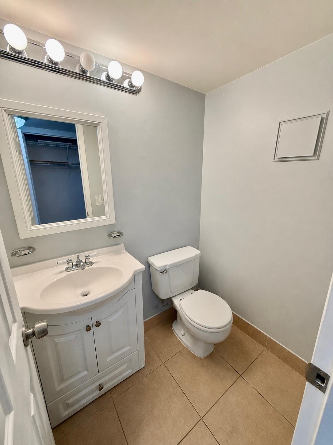 261 Suffolk Property Photo 5