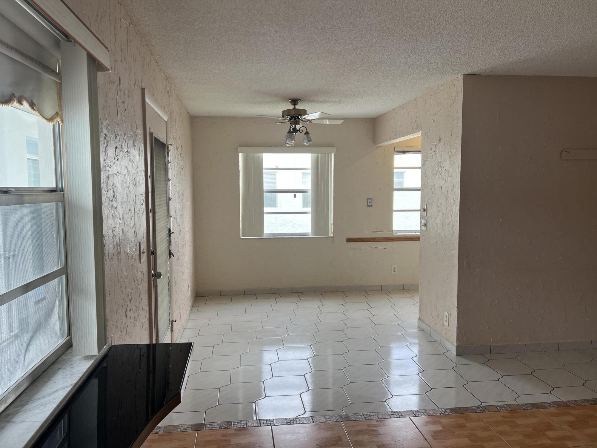 424 Saxony Property Photo 24