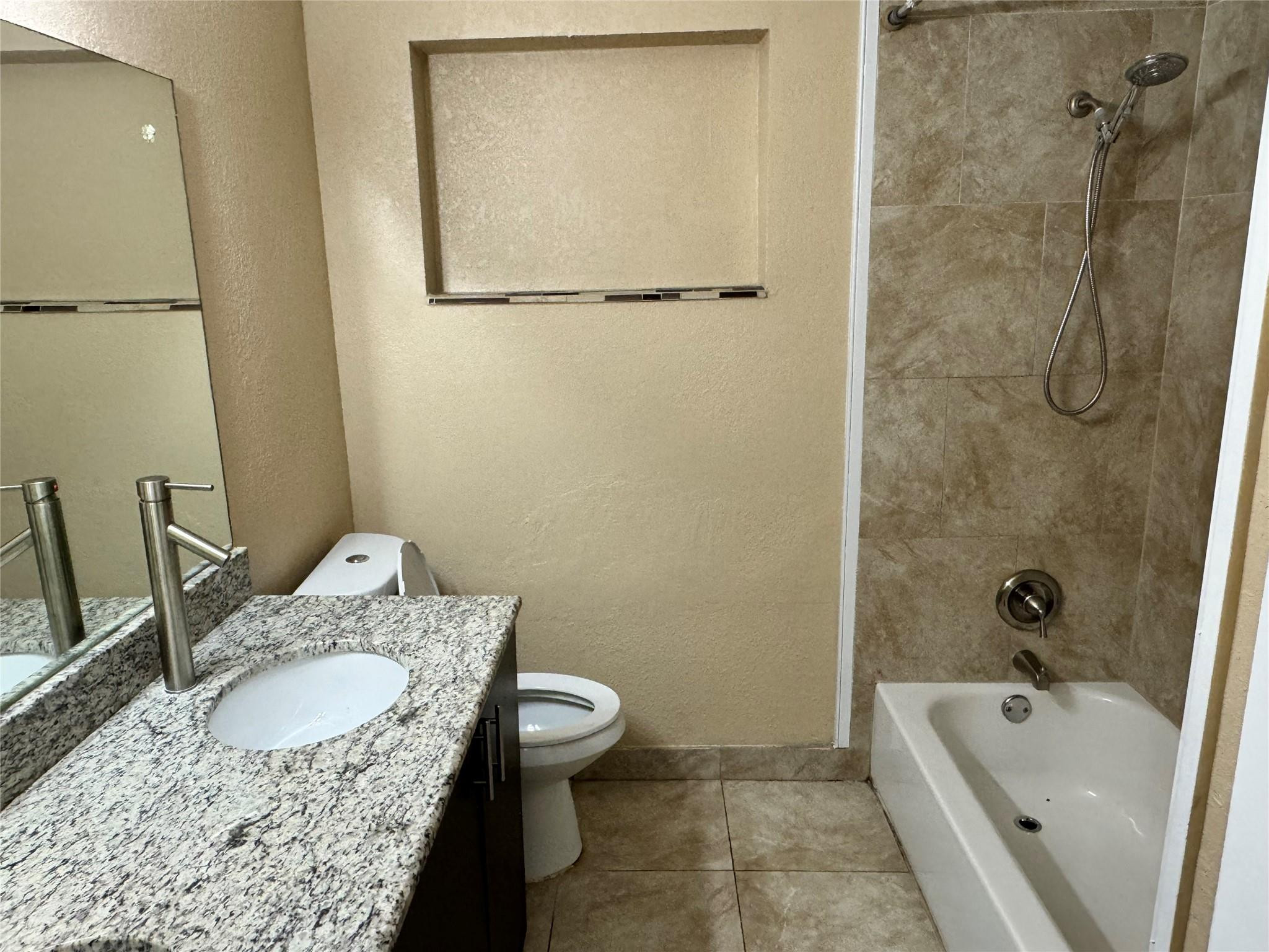 2091 Oleander Drive Property Photo 10
