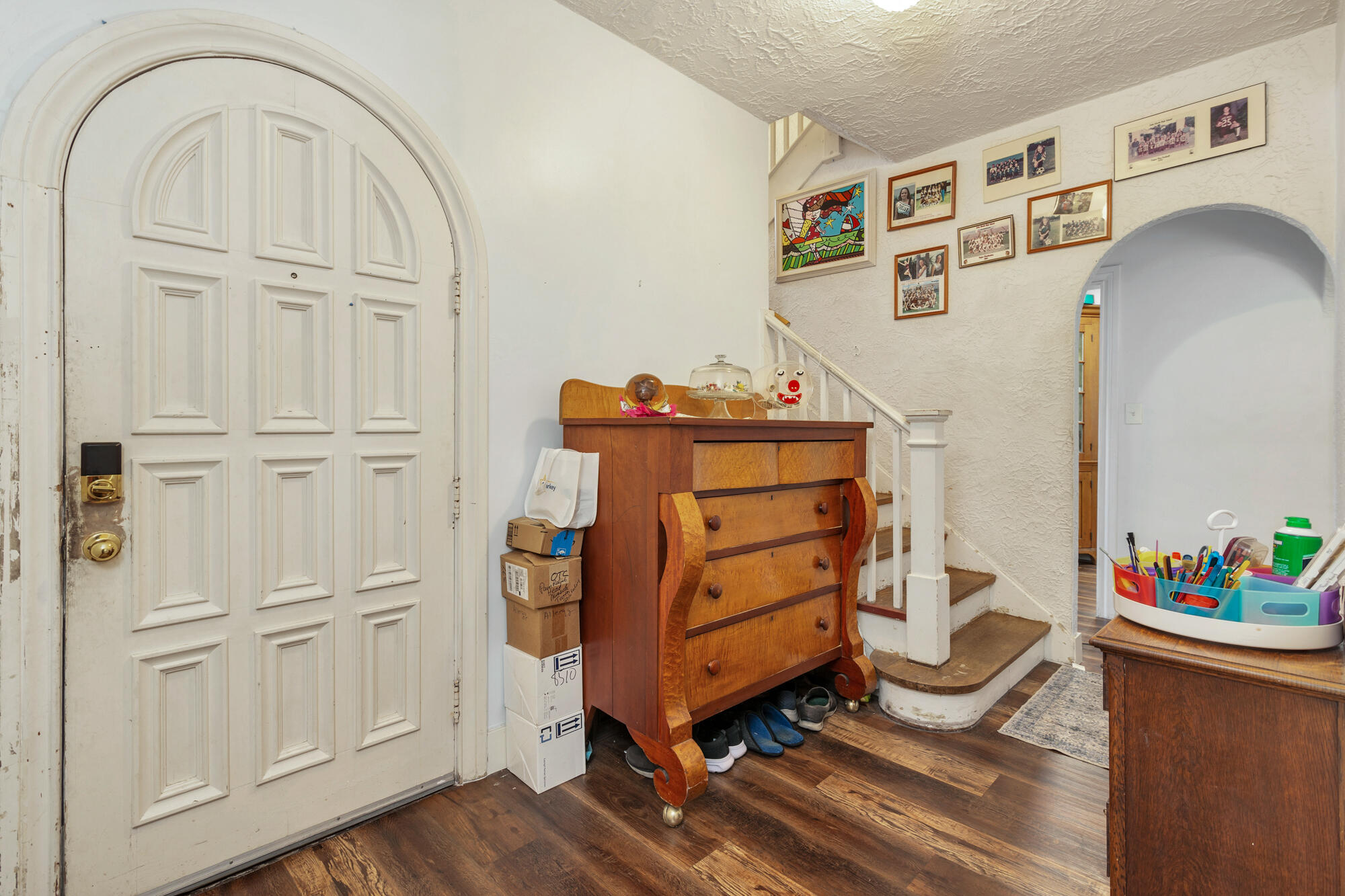821 Omar Road Property Photo 4