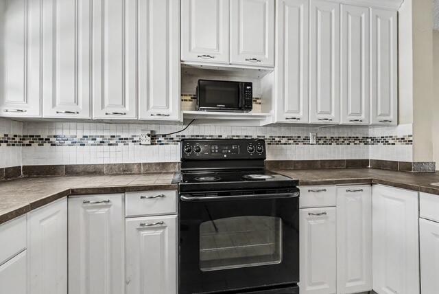 8327 Fairway Road 8327 Property Photo 5