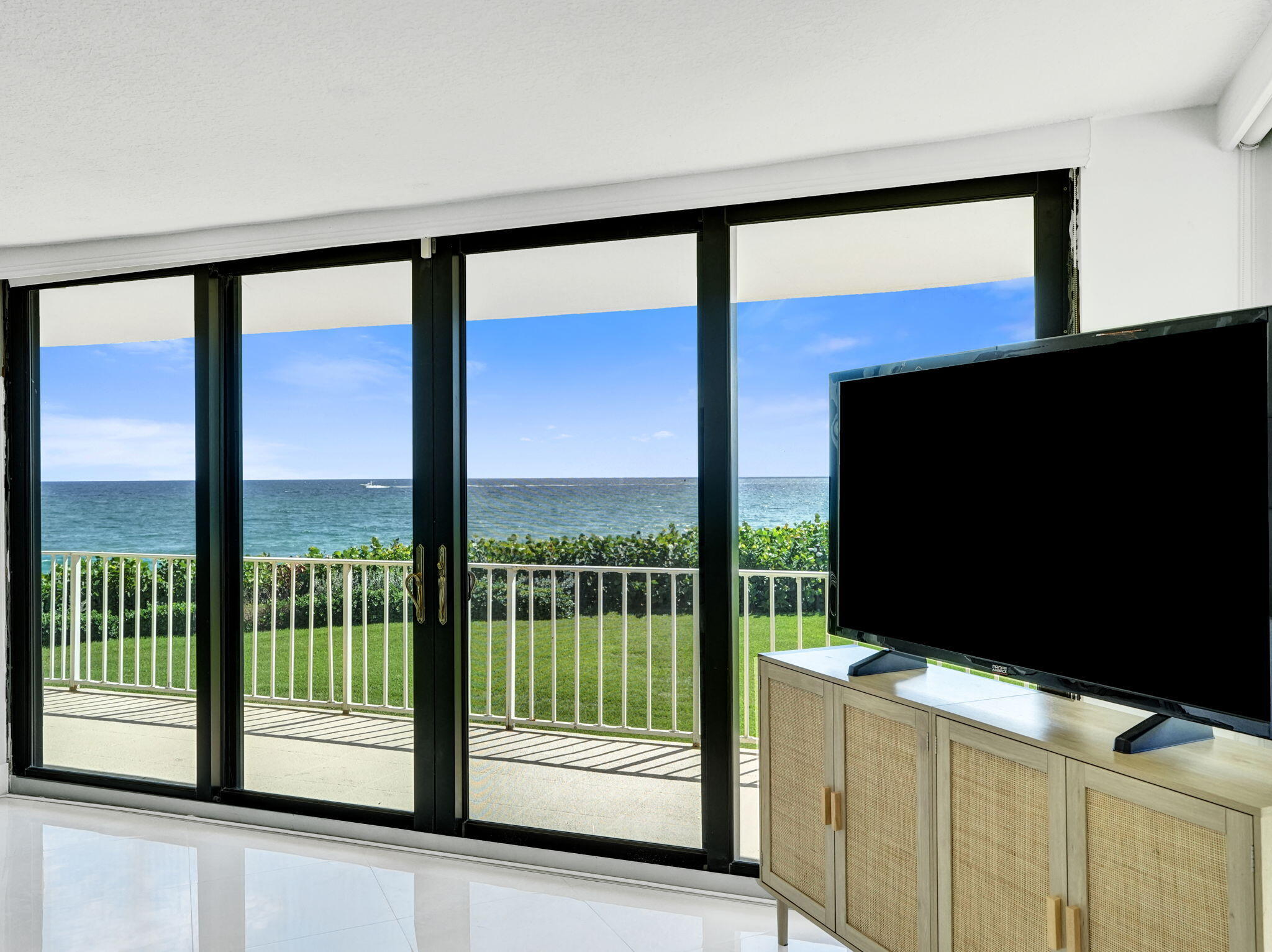 3400 S Ocean Boulevard 2fii Property Photo 8