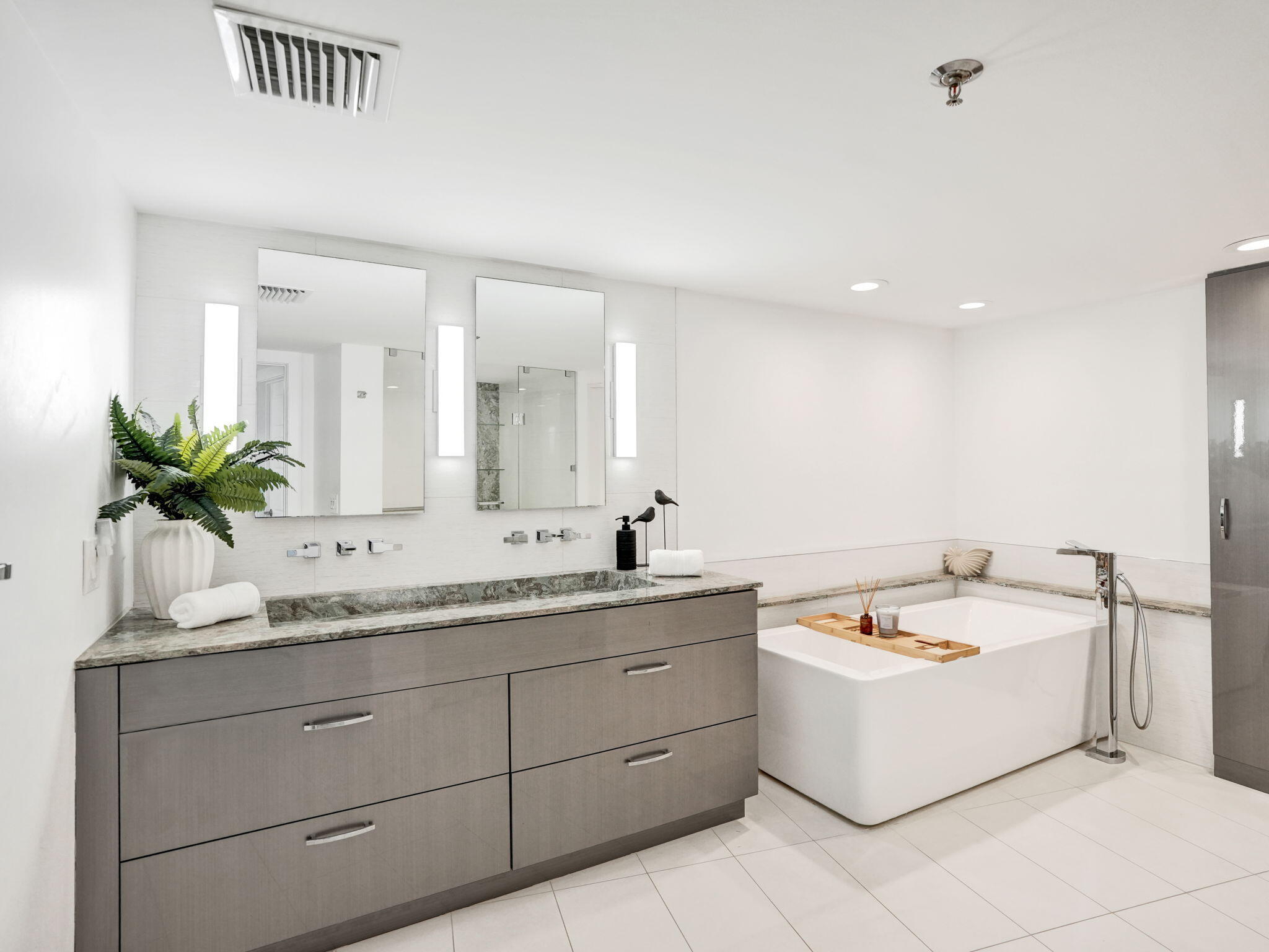 3400 S Ocean Boulevard 2fii Property Photo 31