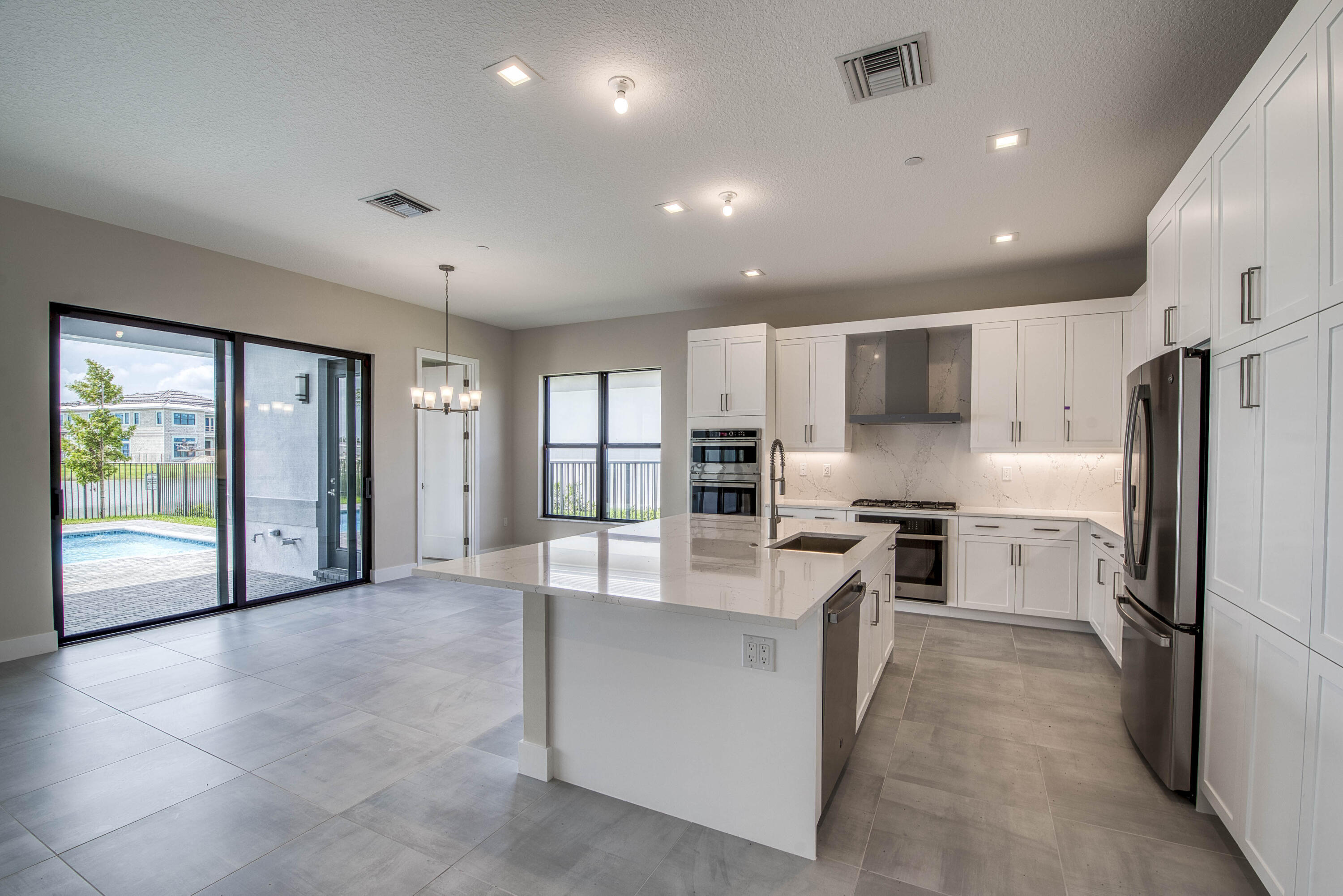 13559 Nesting Pines Way Property Photo 9