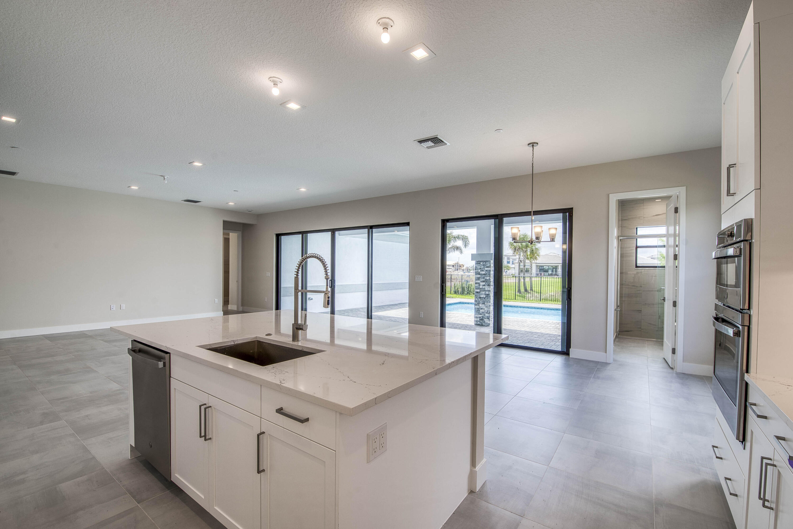 13559 Nesting Pines Way Property Photo 10