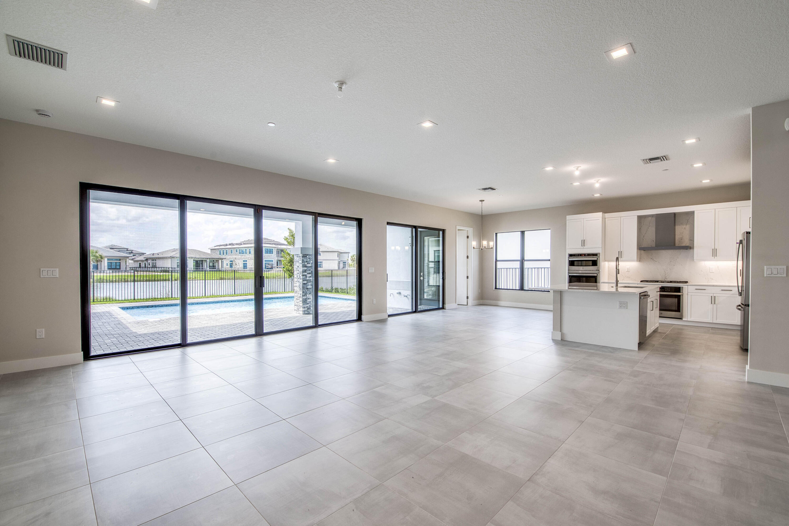 13559 Nesting Pines Way Property Photo 16