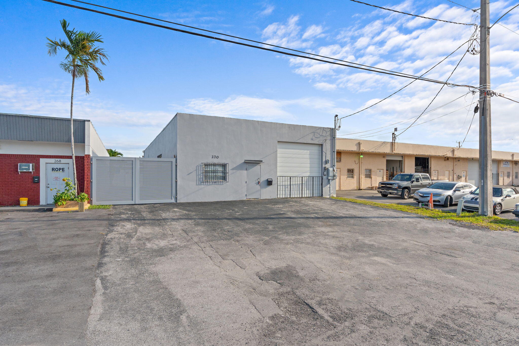 270 Sw 33rd Street Property Photo 4