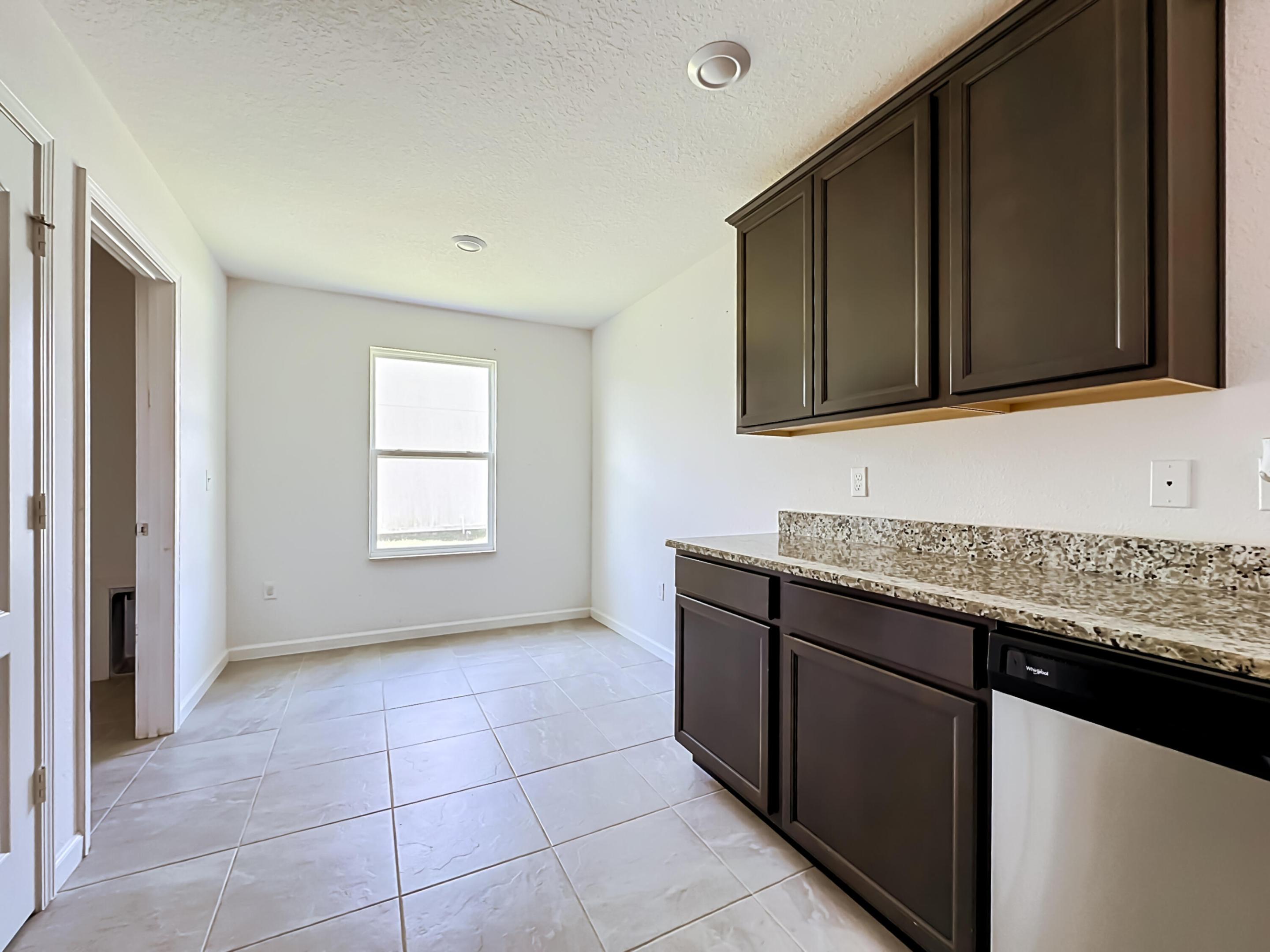 8650 W Lake George Cir W W Property Photo 11