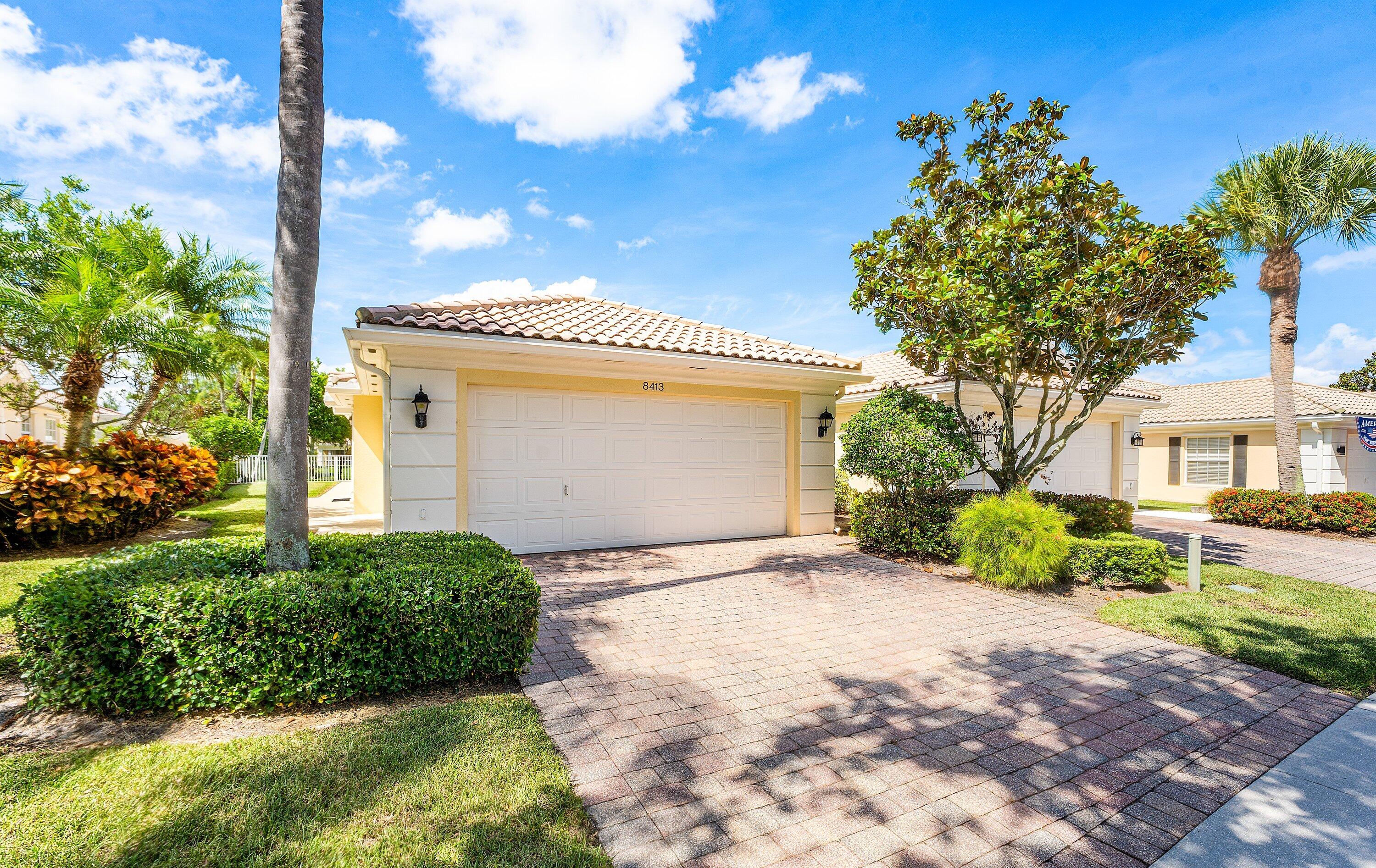 8413 Cozumel Lane Property Photo 3