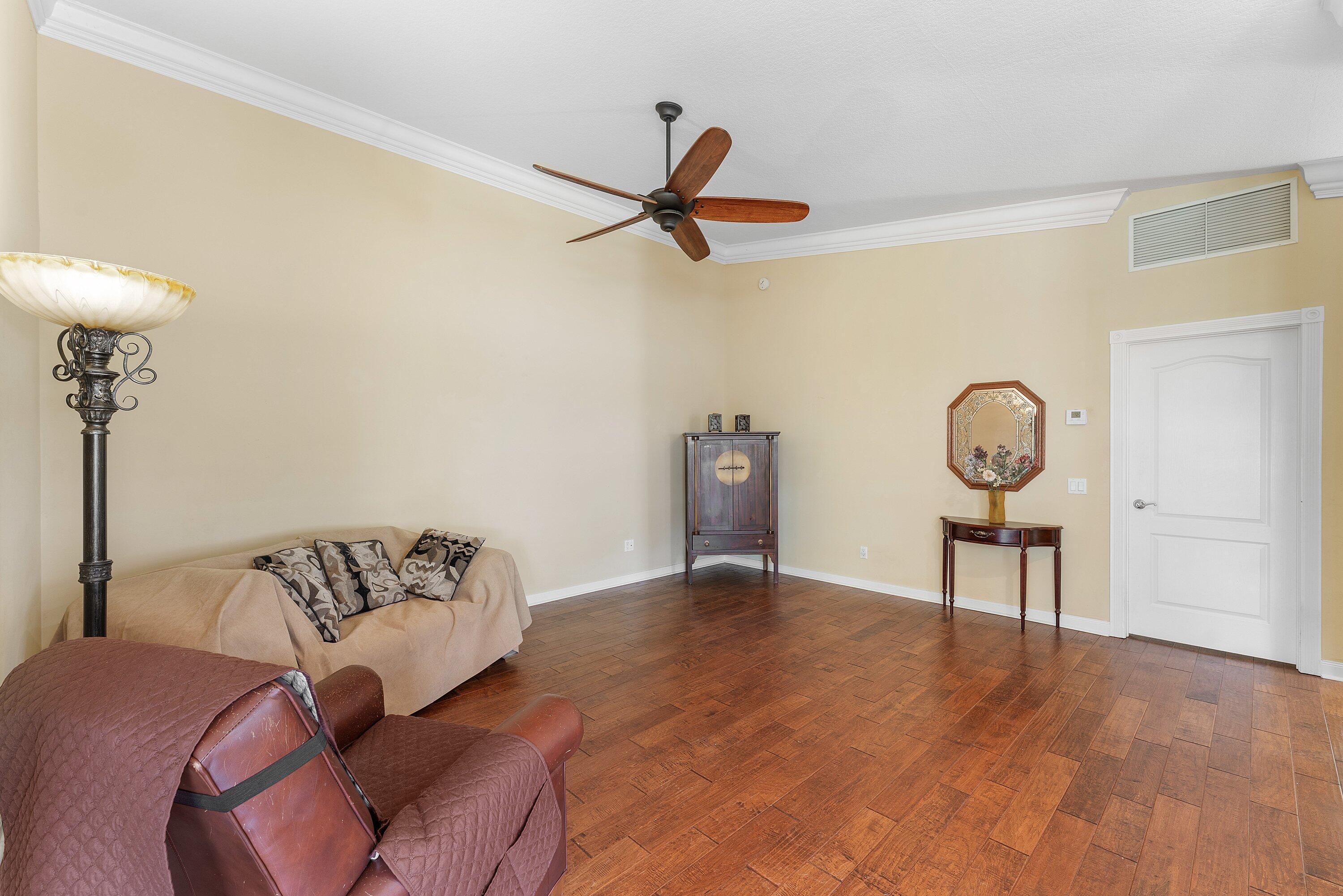 8413 Cozumel Lane Property Photo 12