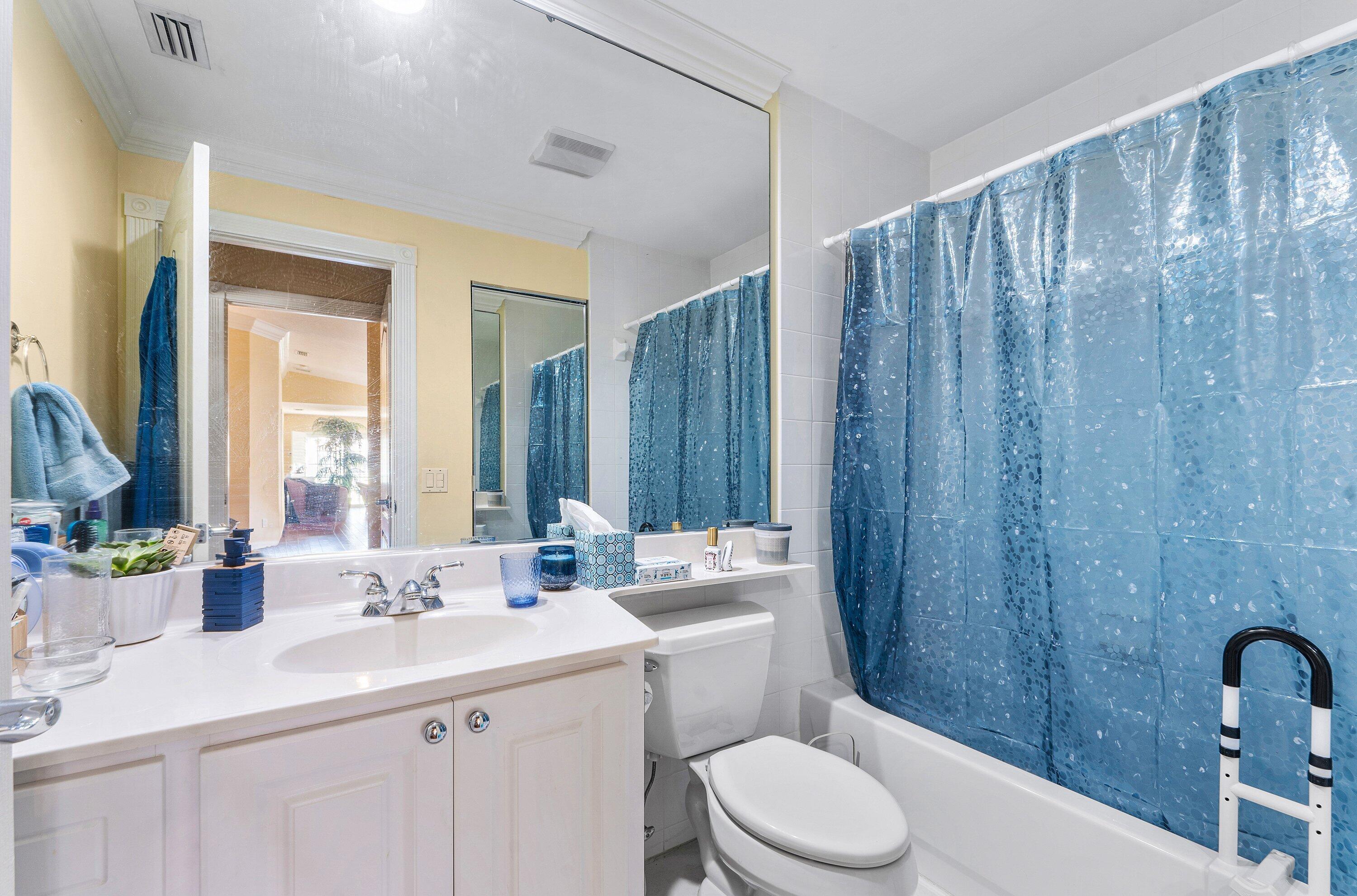 8413 Cozumel Lane Property Photo 20